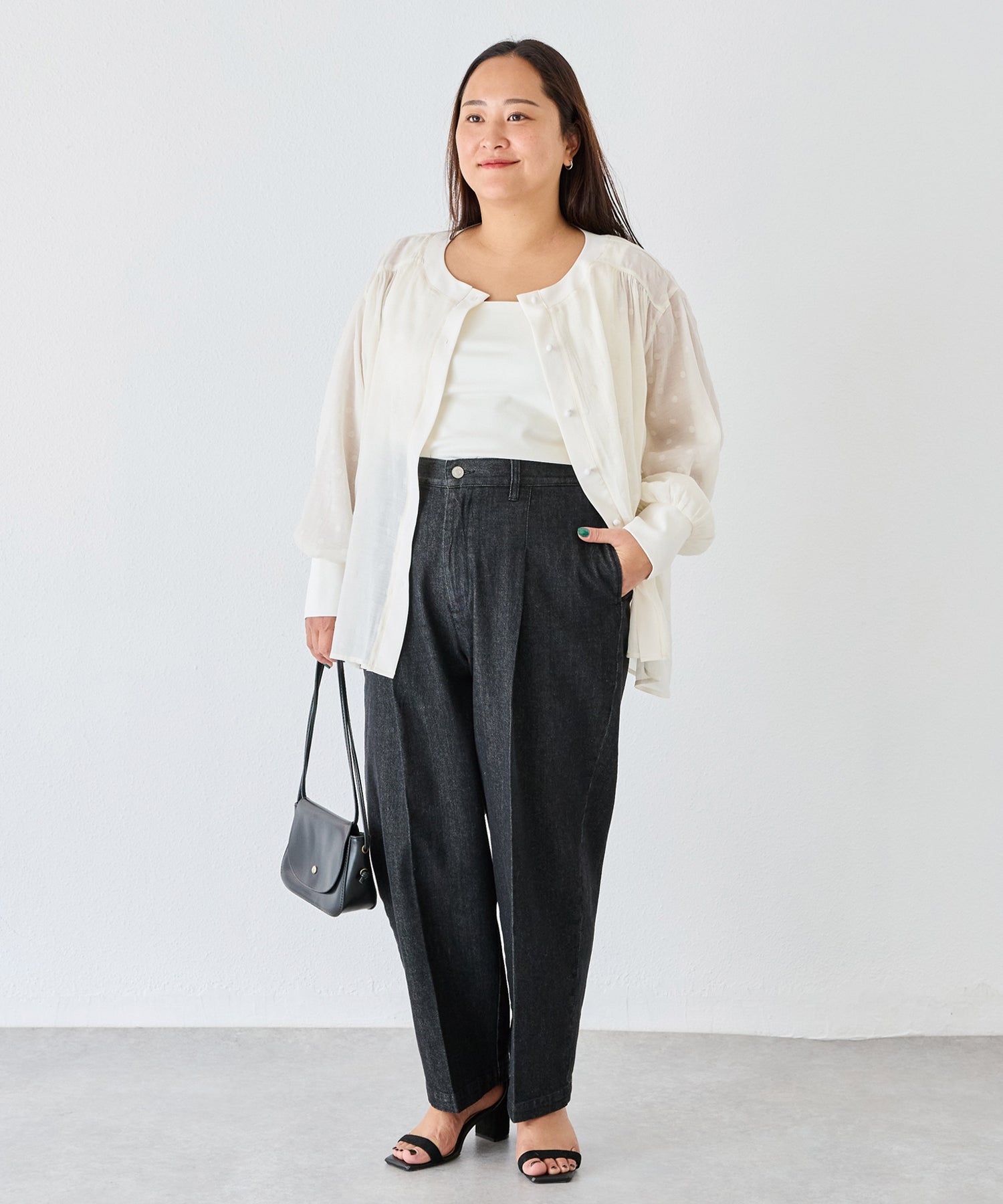 ブラック　model:161cm 着用サイズ:3L