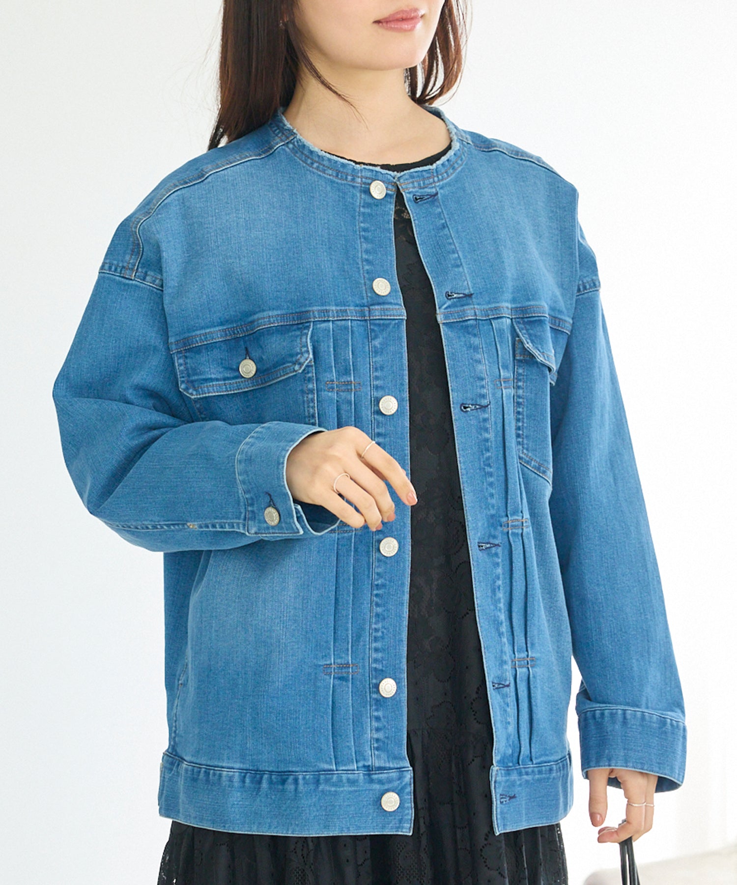 ノーカラーデニムジャケット