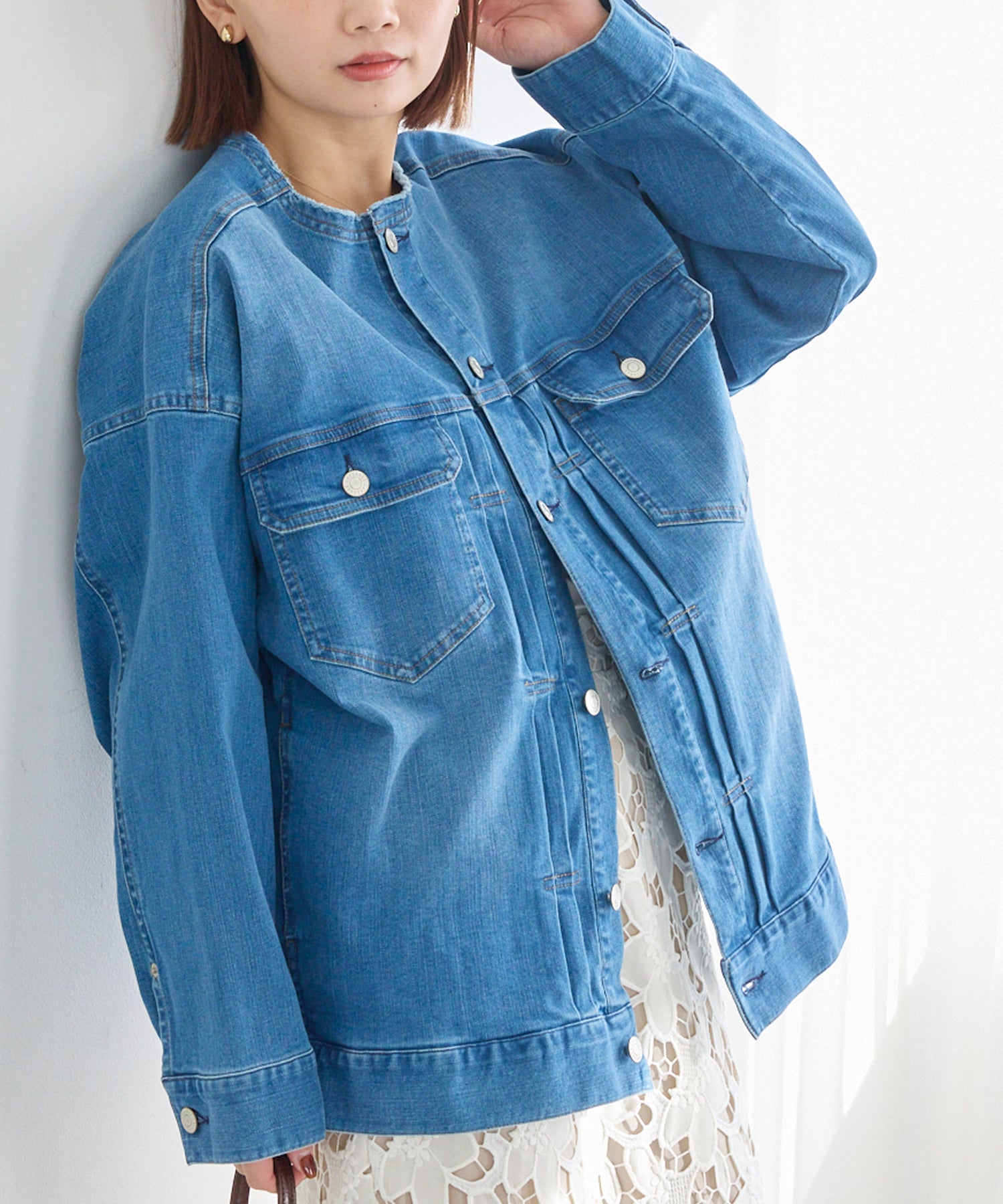 ノーカラーデニムジャケット