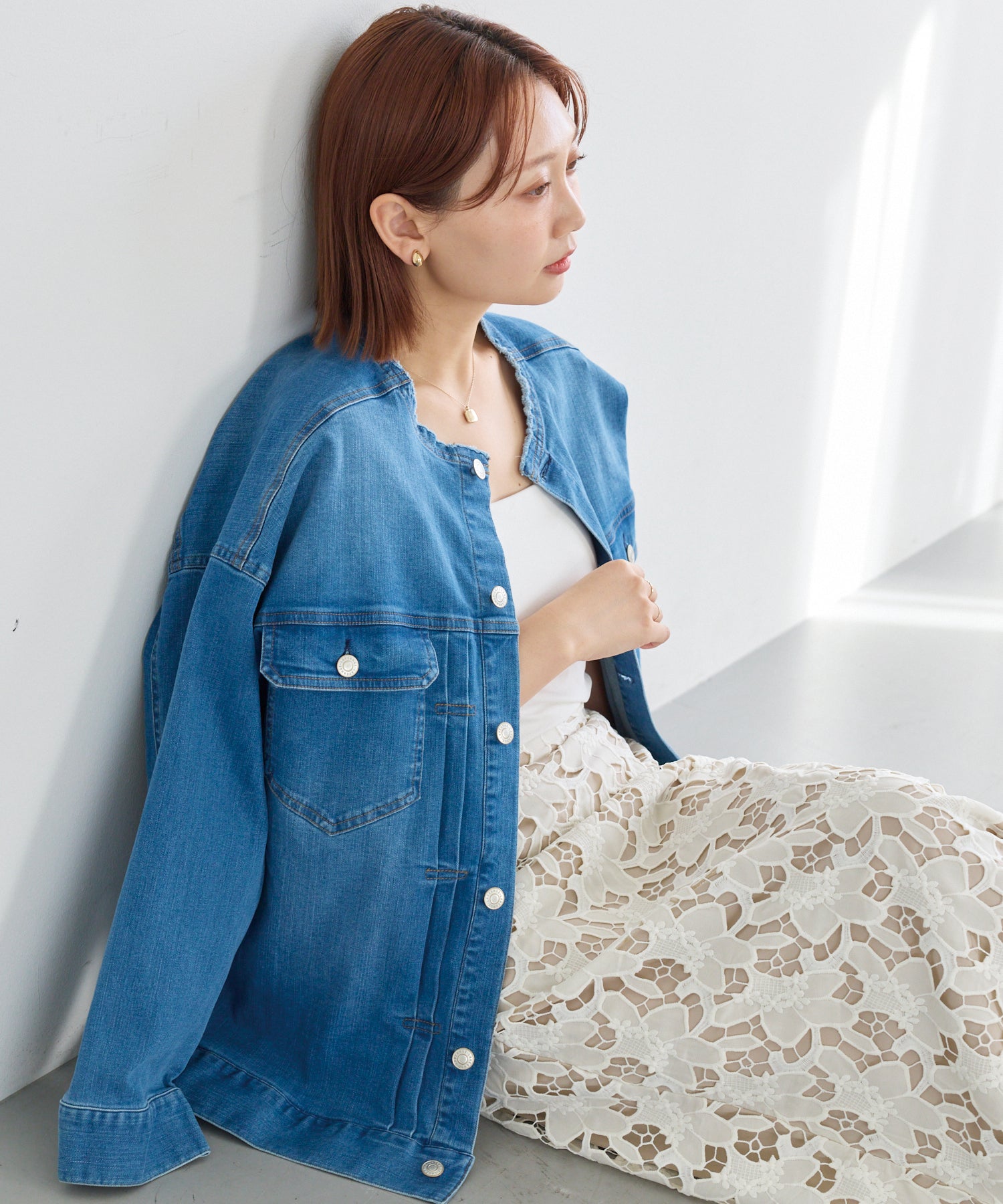 ノーカラーデニムジャケット