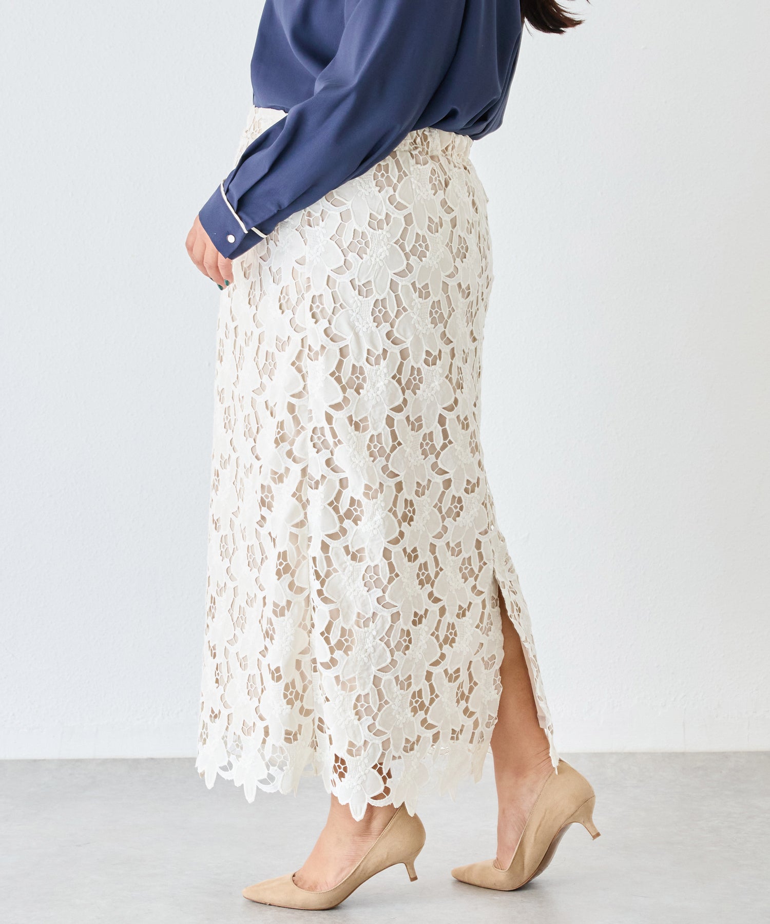 アイボリー　model:161cm 着用サイズ:3L