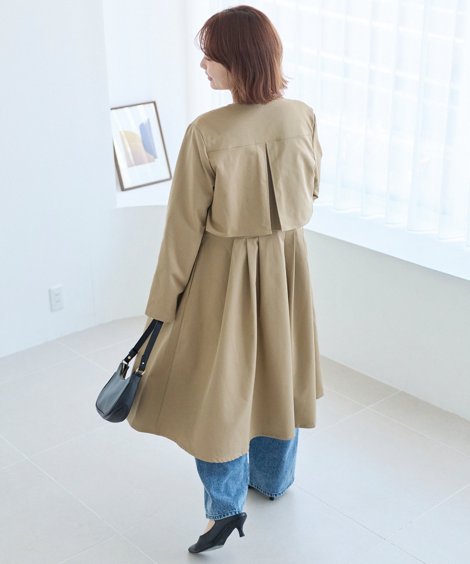 タックプリーツノーカラーコート