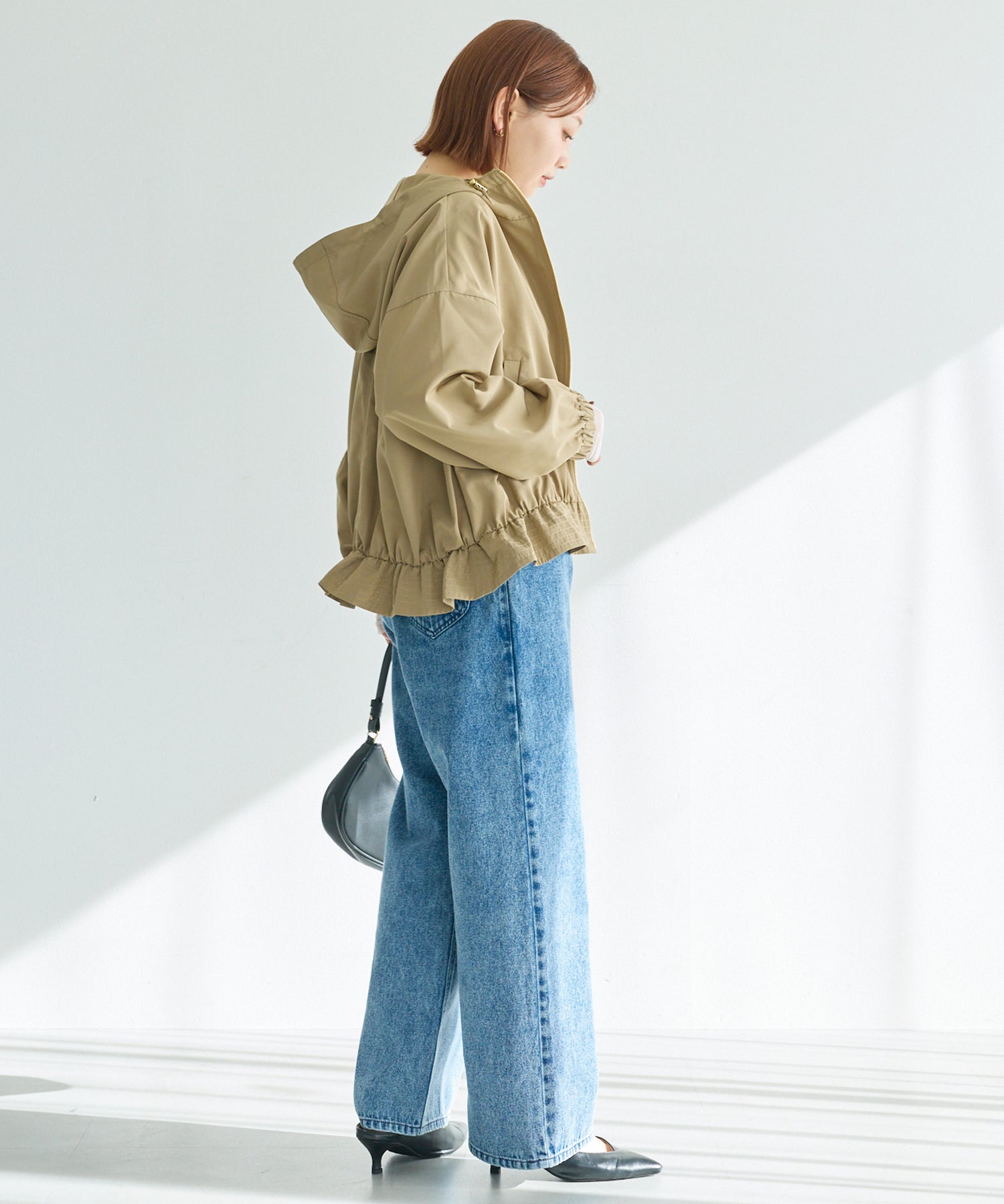 裾フレア フード付きマウンテンパーカー