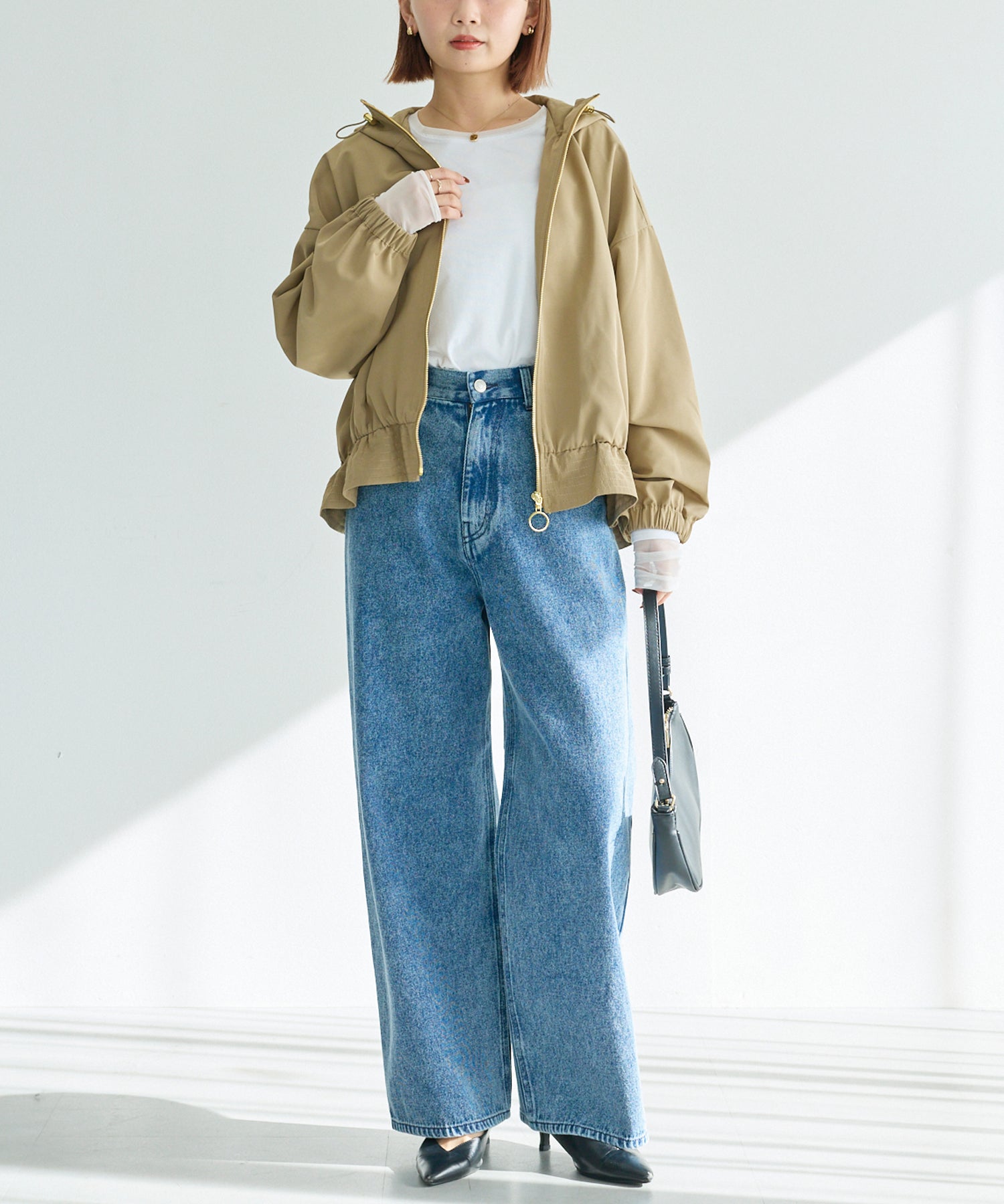 裾フレア フード付きマウンテンパーカー