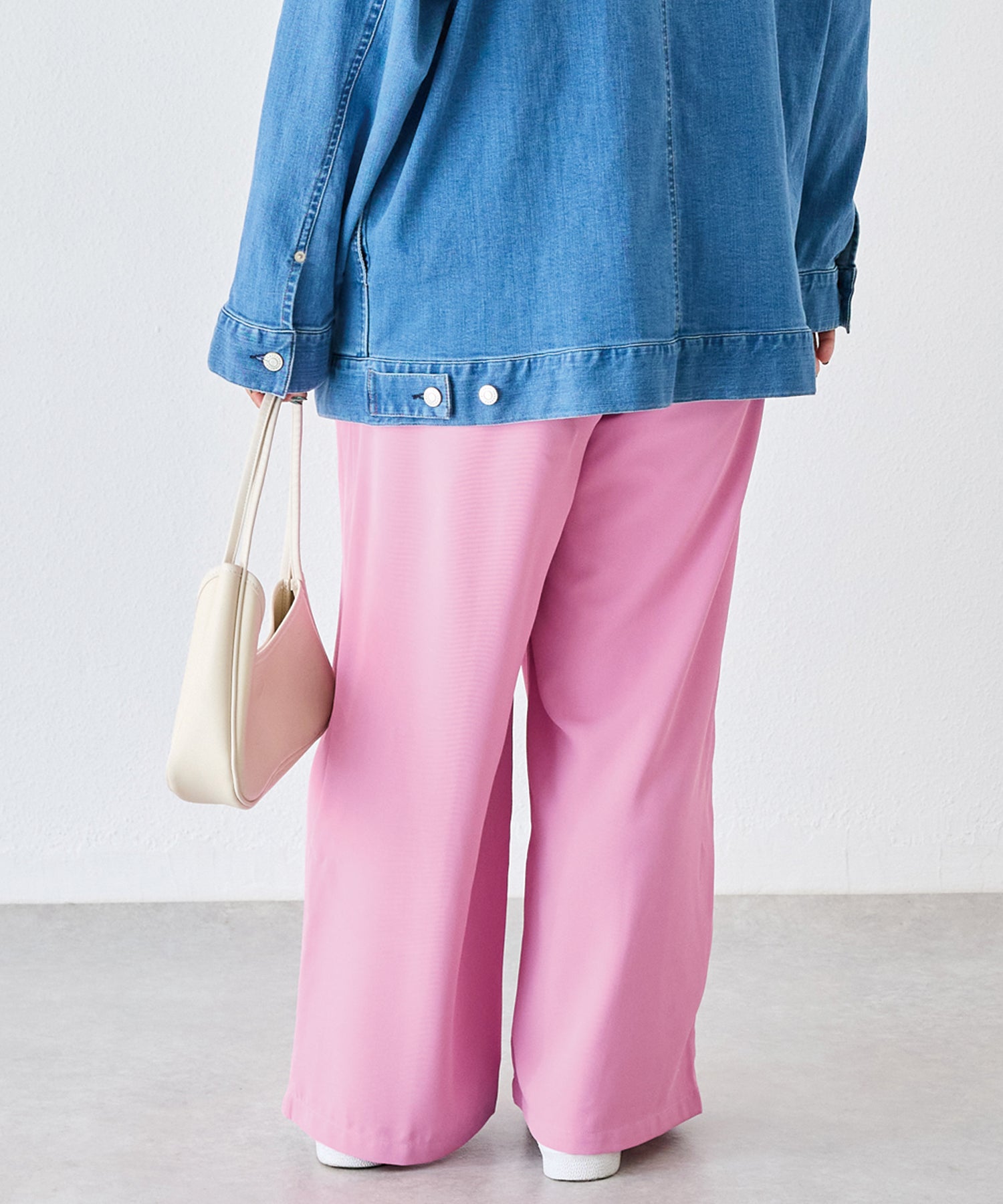 ピンク　model:161cm 着用サイズ:3L