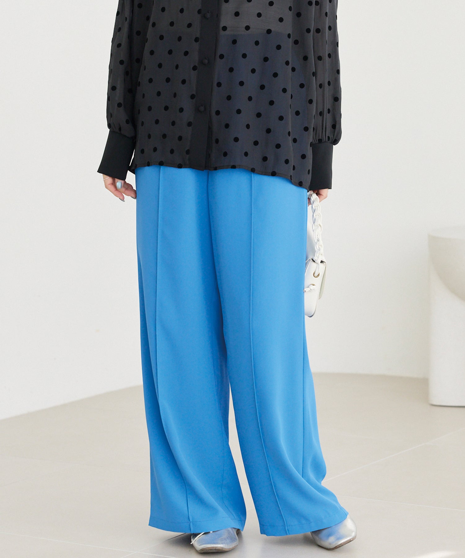 ライトブルー　model:156cm 着用サイズ:M