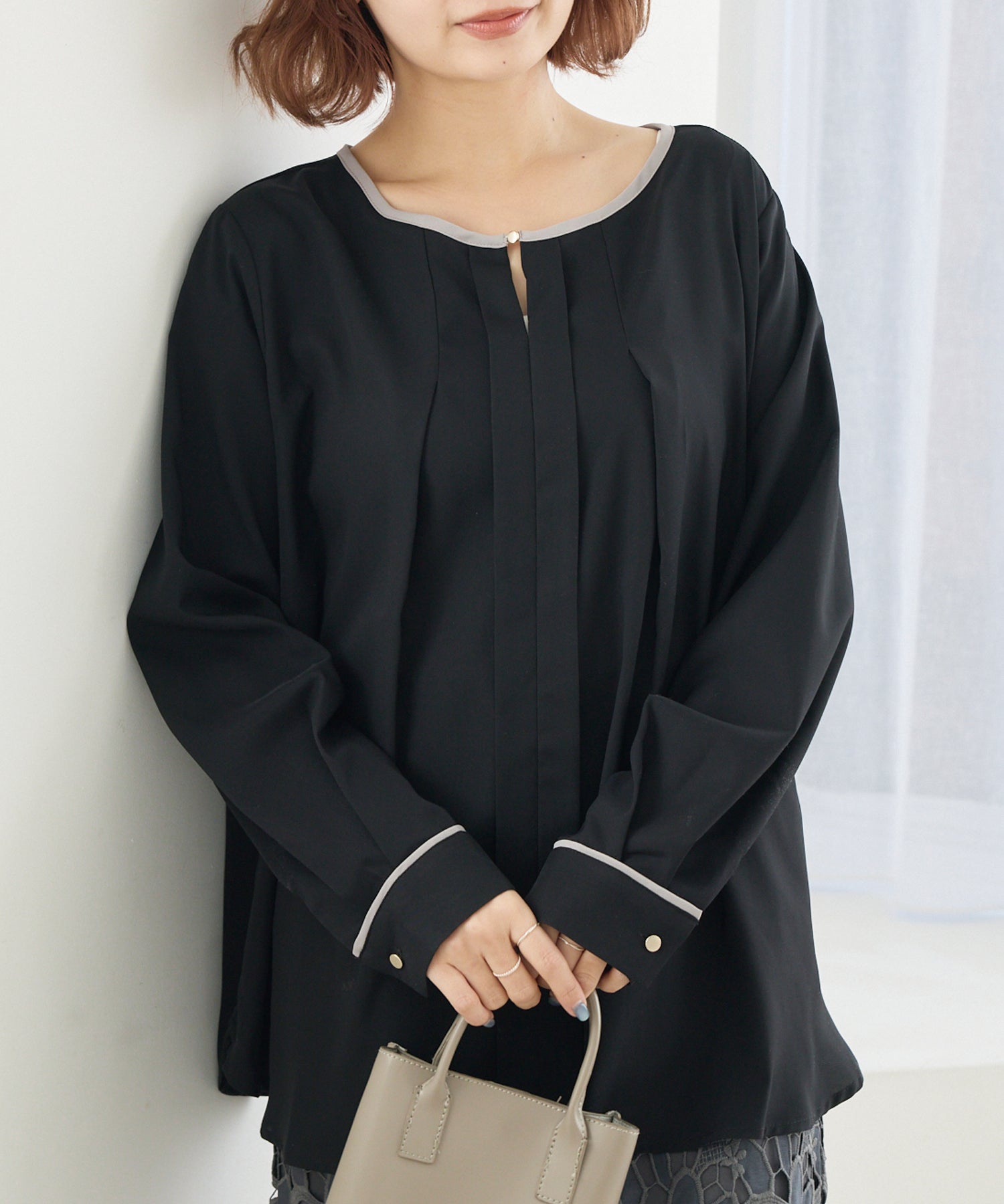 【洗える】パイピング配色ブラウス