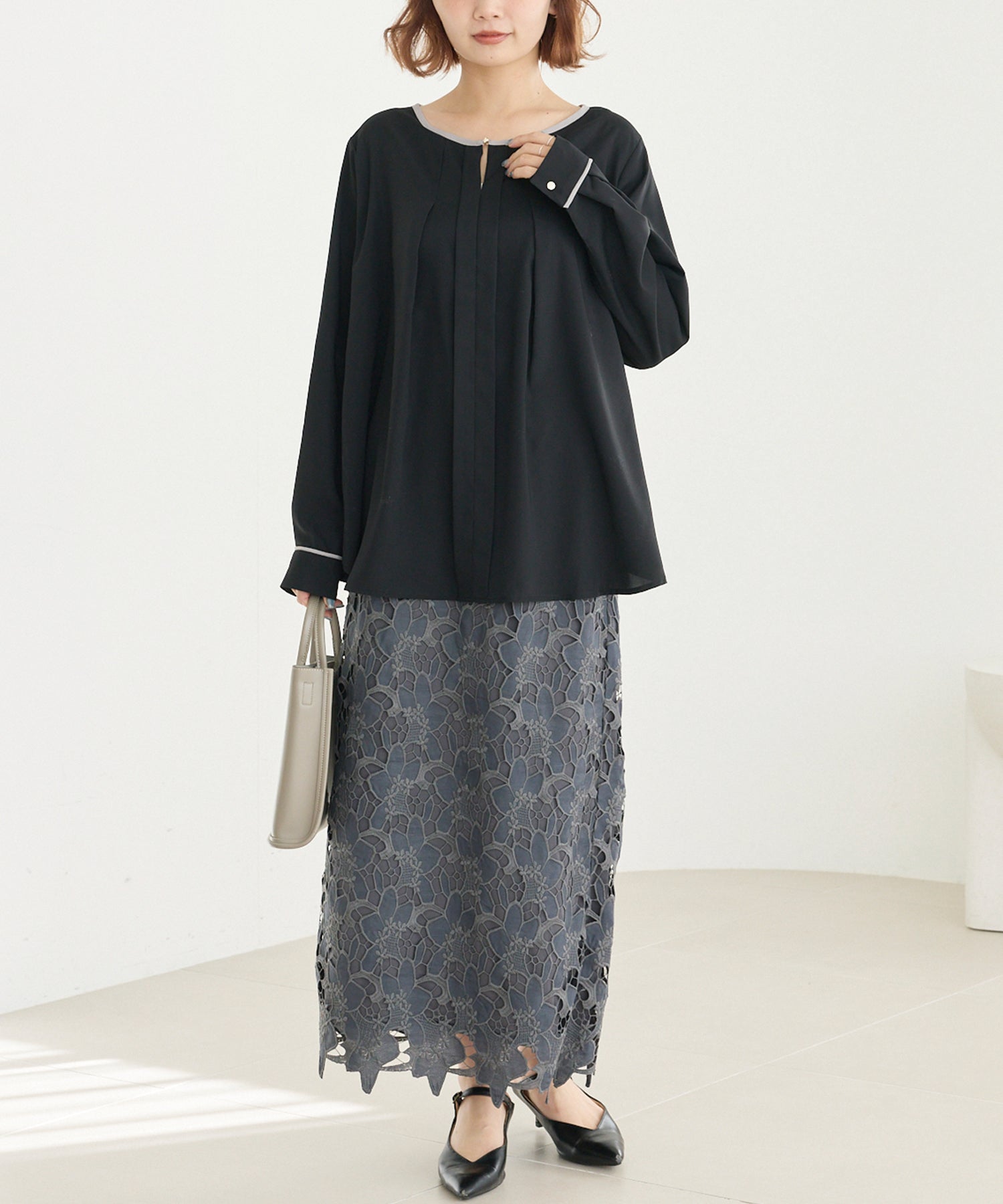 【洗える】パイピング配色ブラウス