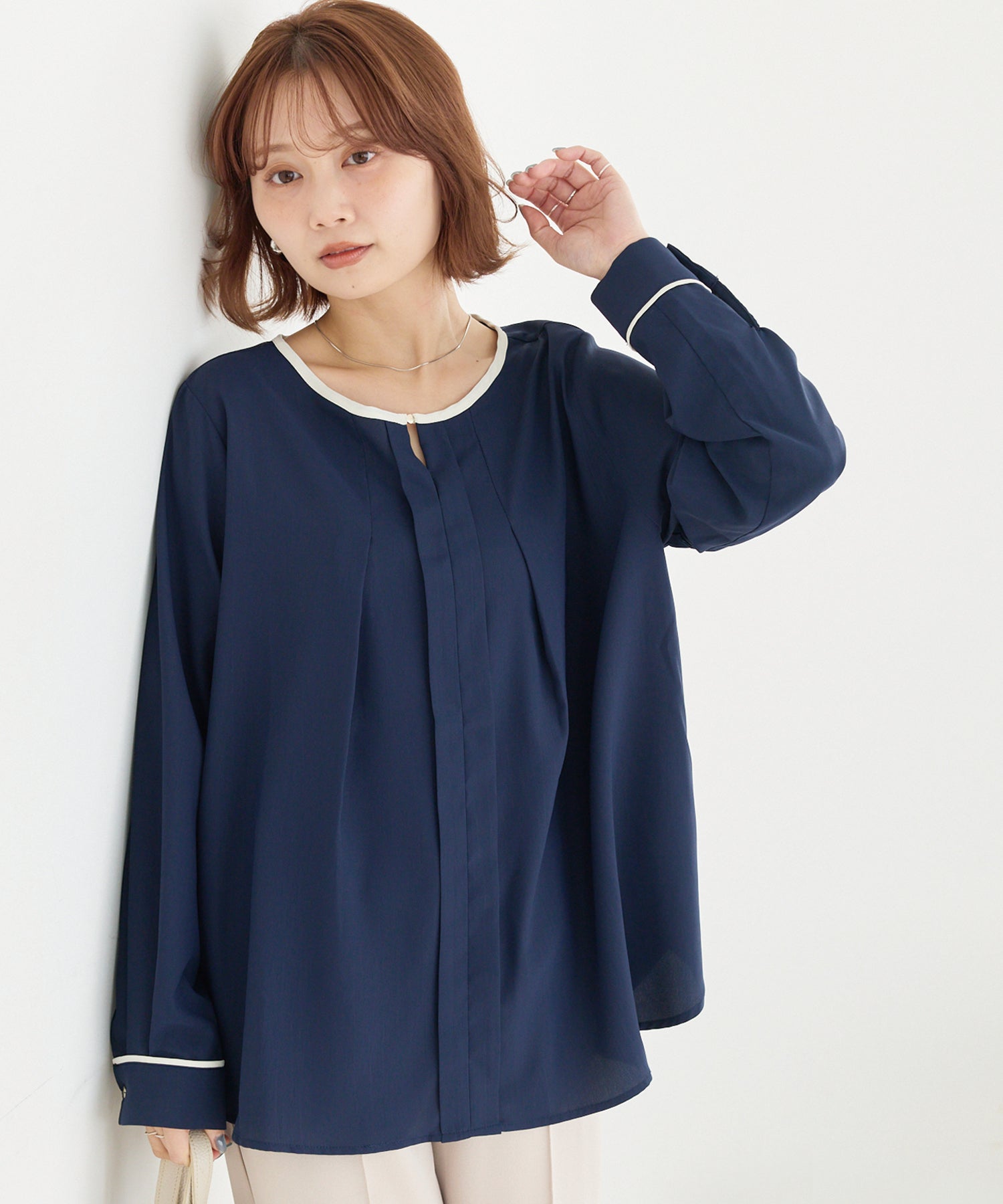【洗える】パイピング配色ブラウス