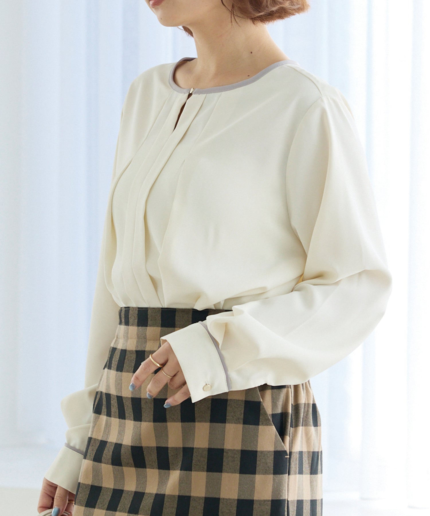 【洗える】パイピング配色ブラウス