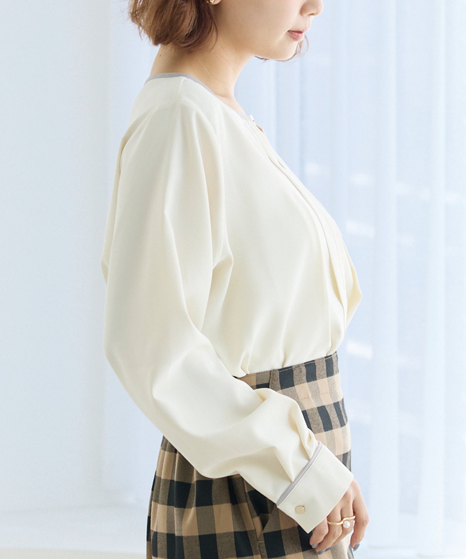 【洗える】パイピング配色ブラウス