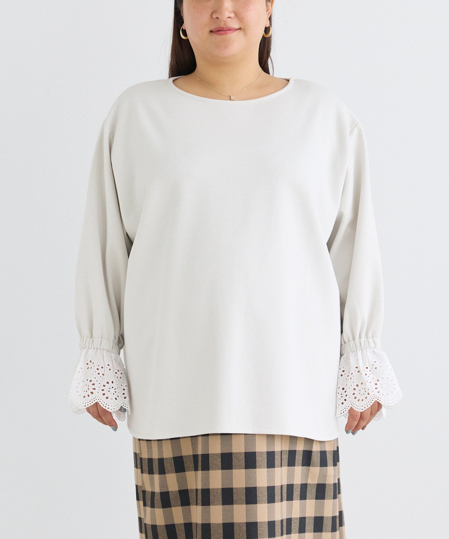 フロント　model:161cm 着用サイズ:3L