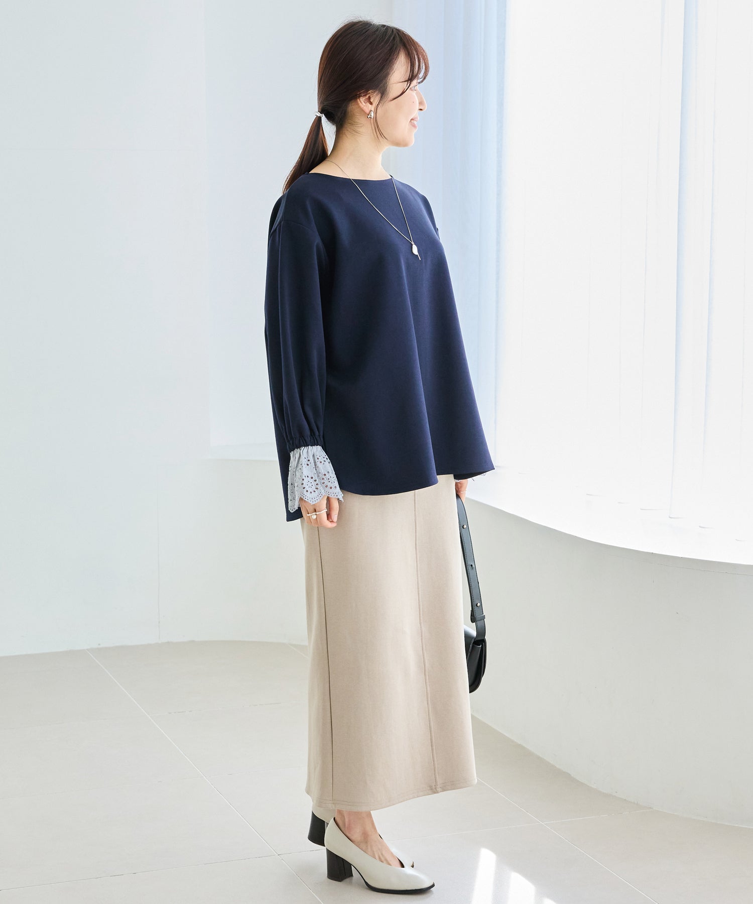 【洗える】袖レース配色ポンチプルオーバー