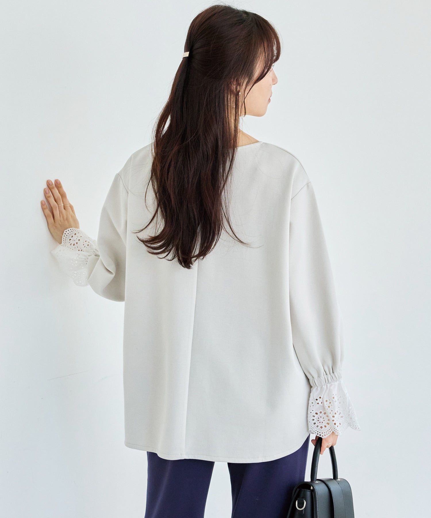 【洗える】袖レース配色ポンチプルオーバー