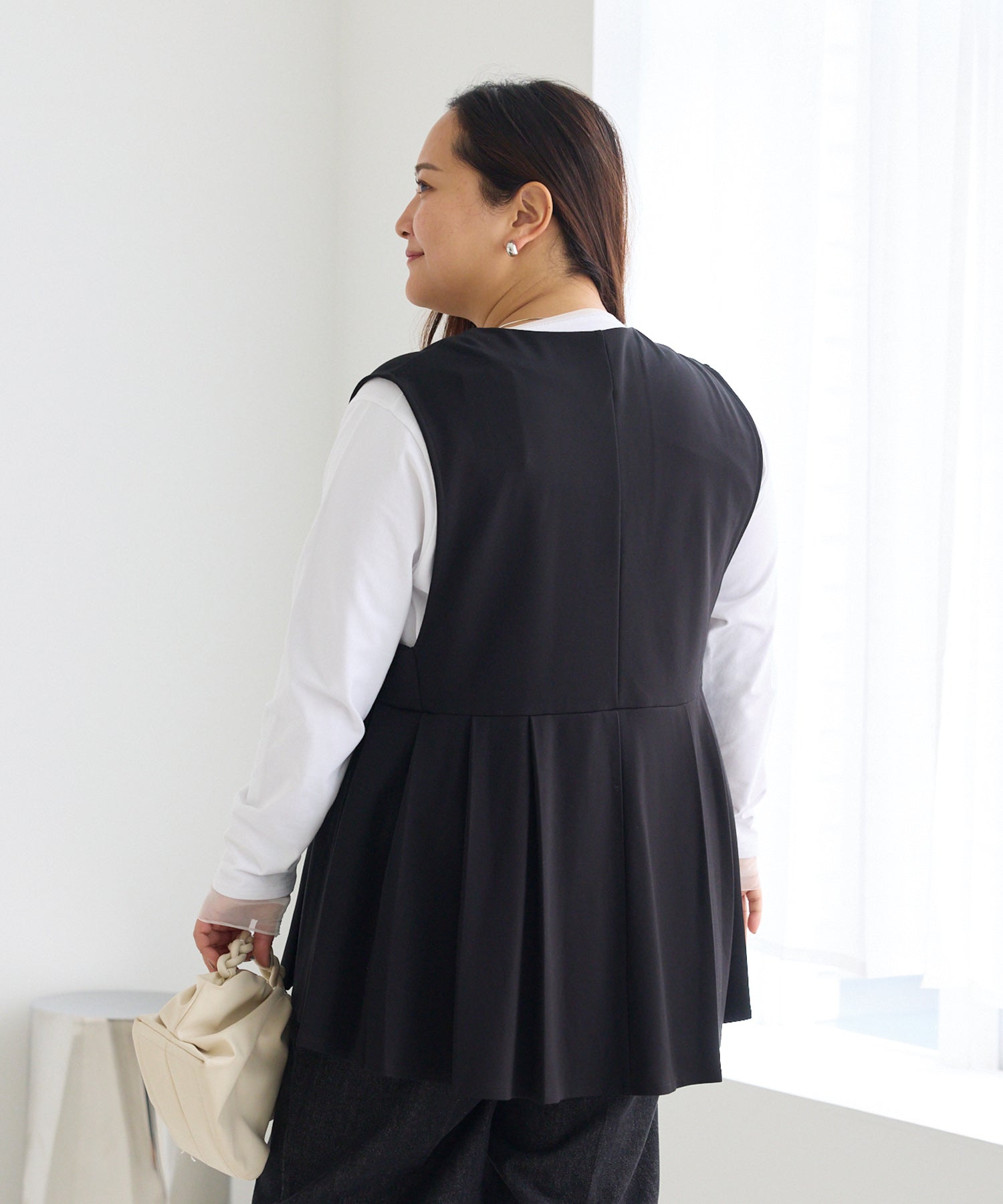 ブラック　model:161cm 着用サイズ:3L