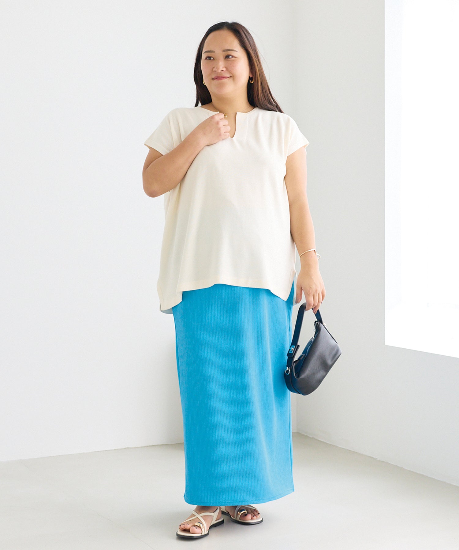ブルー　model:161cm 着用サイズ:3L
