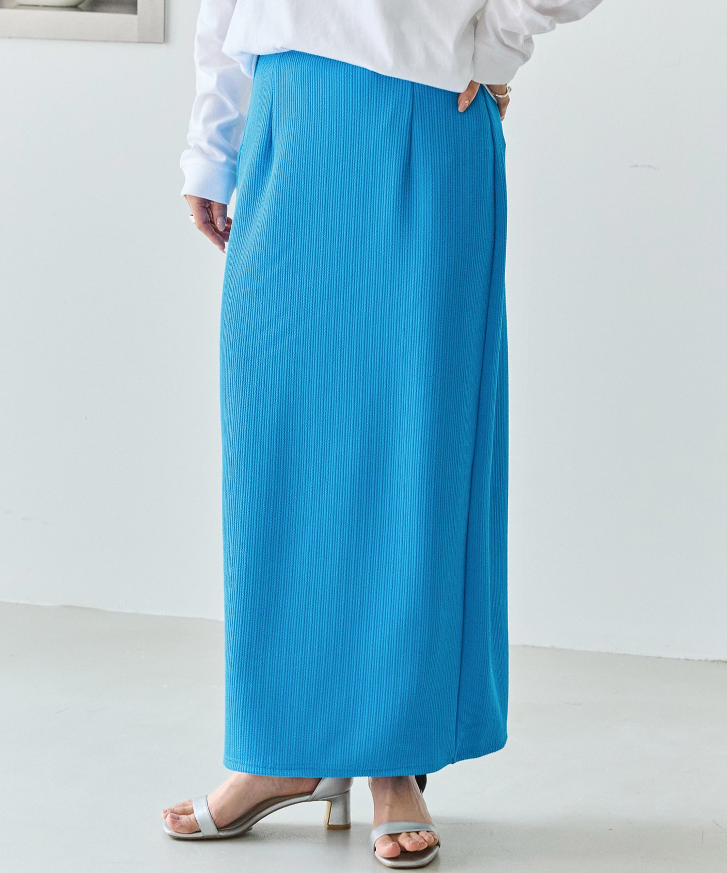 ブルー　model:156cm 着用サイズ:M