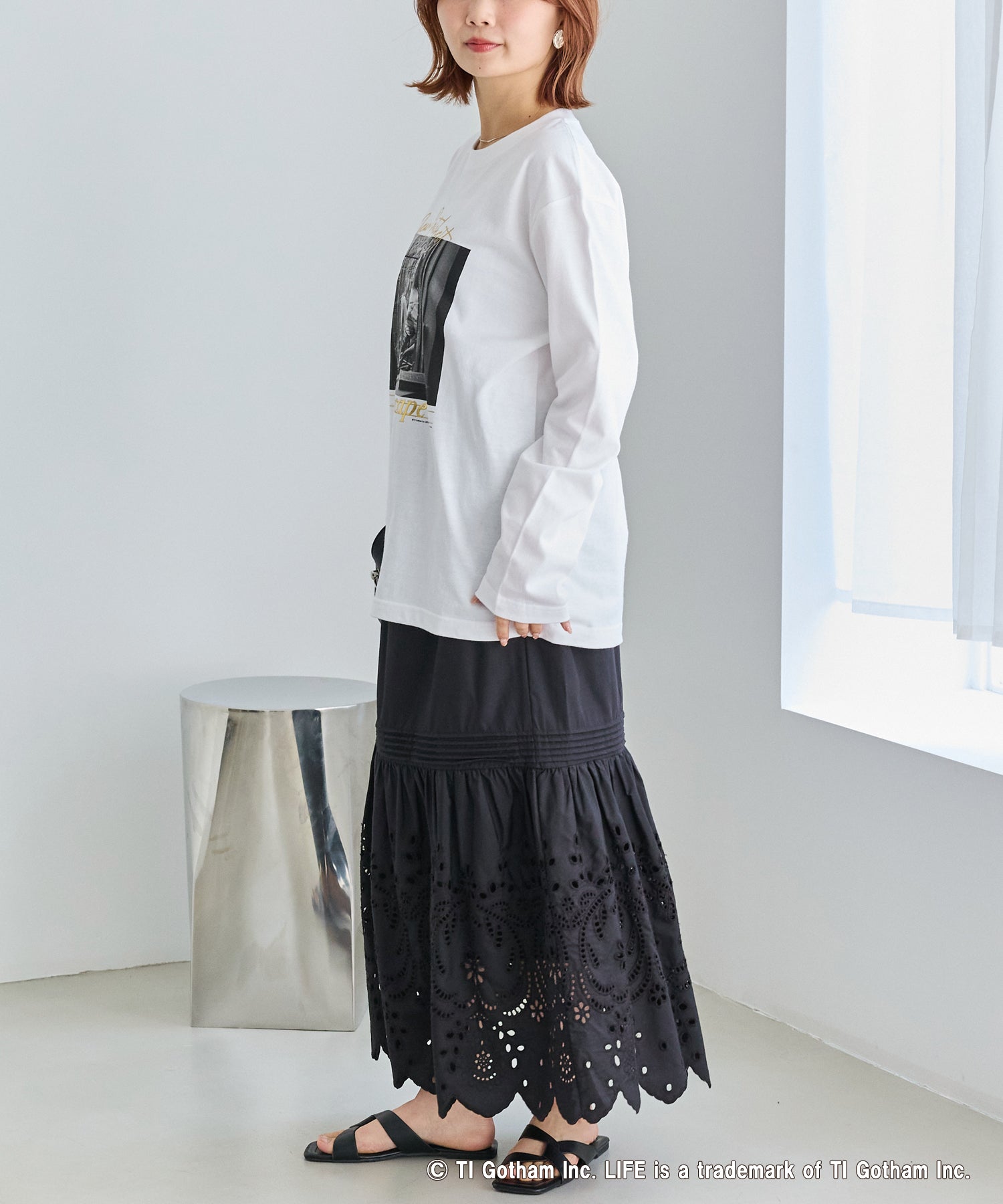 刺繍レースフレアスカート