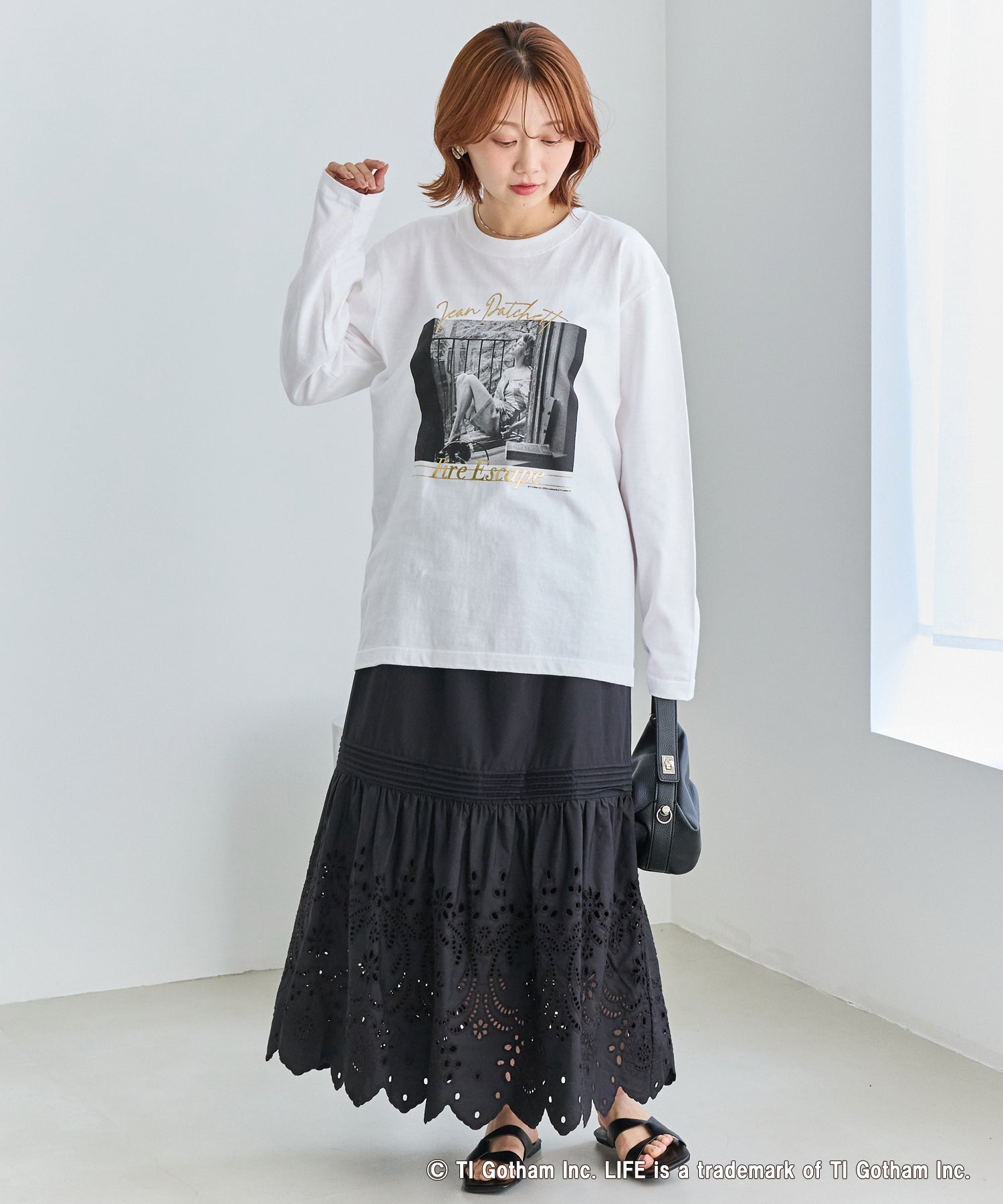 刺繍レースフレアスカート