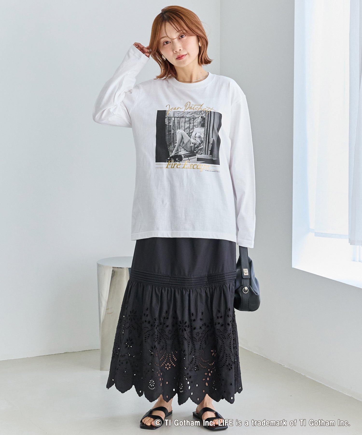 刺繍レースフレアスカート