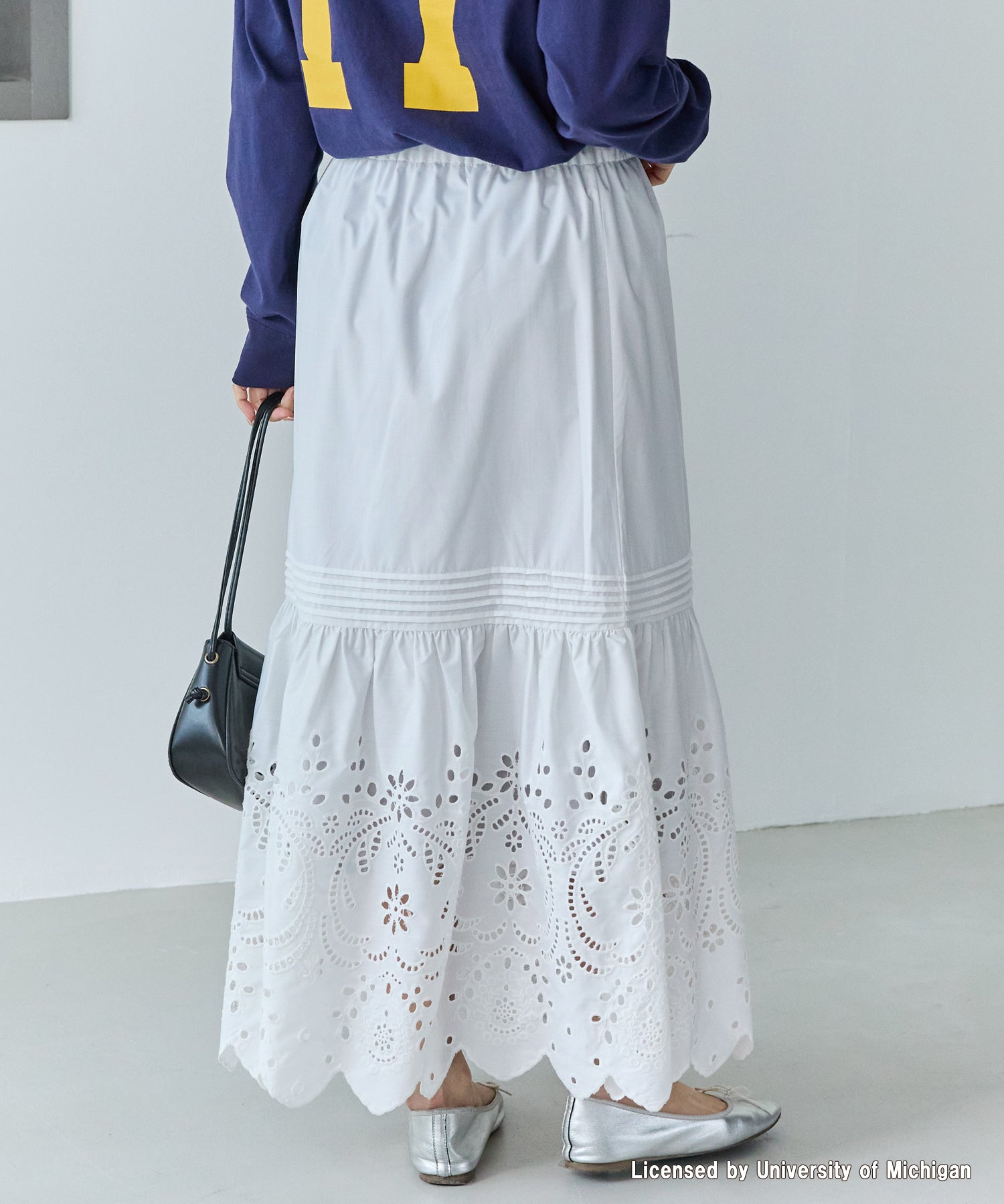 刺繍レースフレアスカート