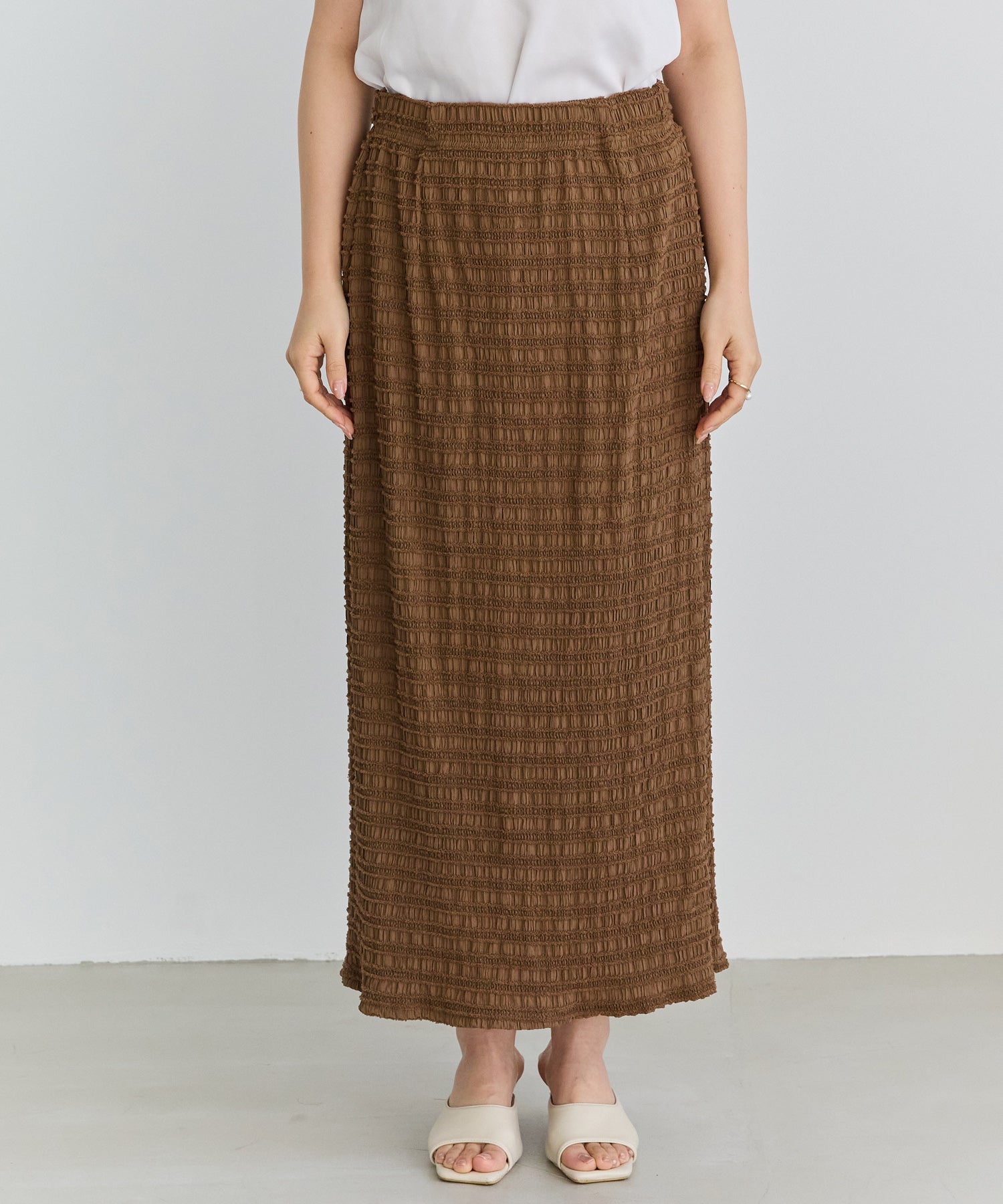 フロント　model:156cm 着用サイズ:M