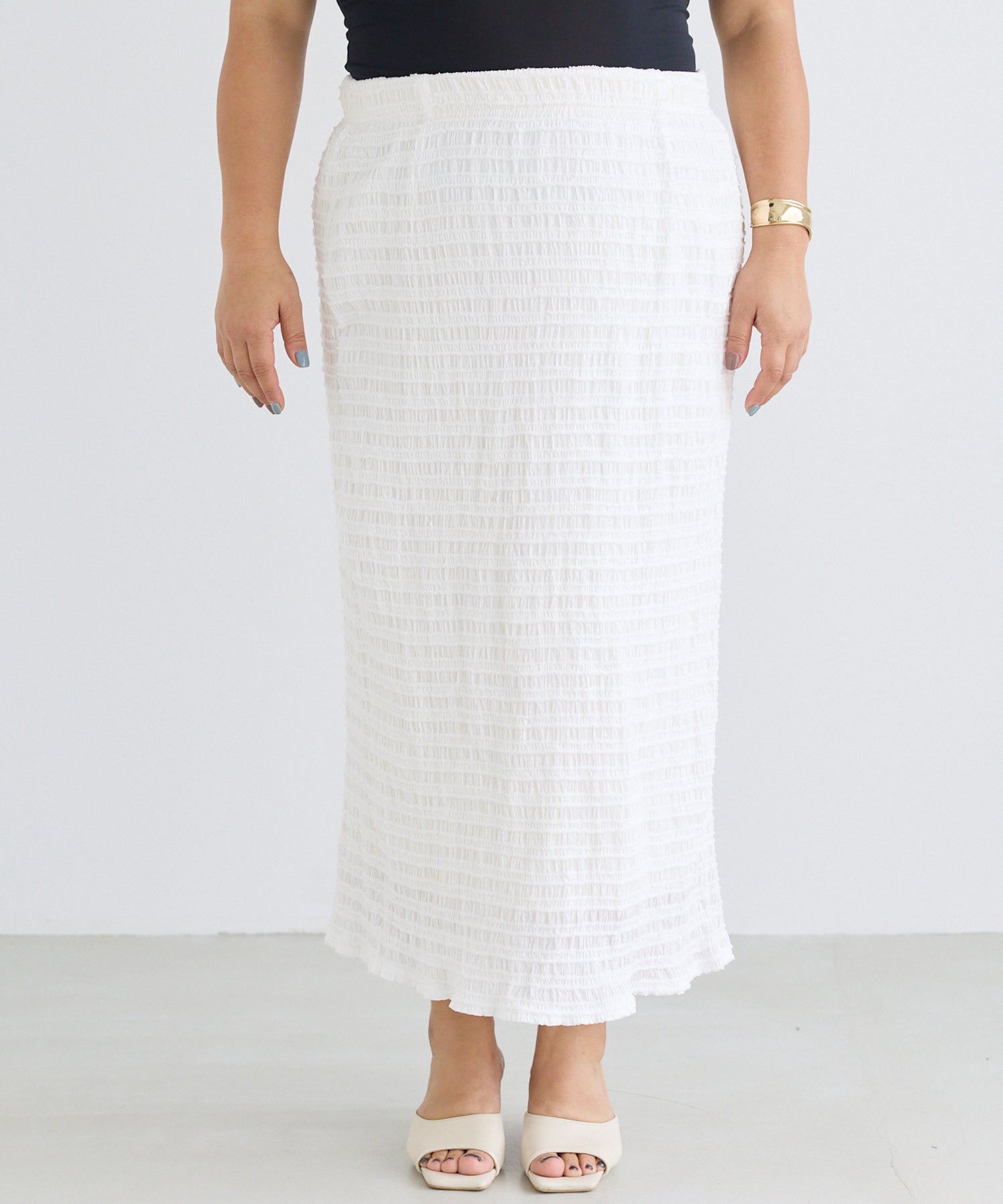 フロント　model:161cm 着用サイズ:3L