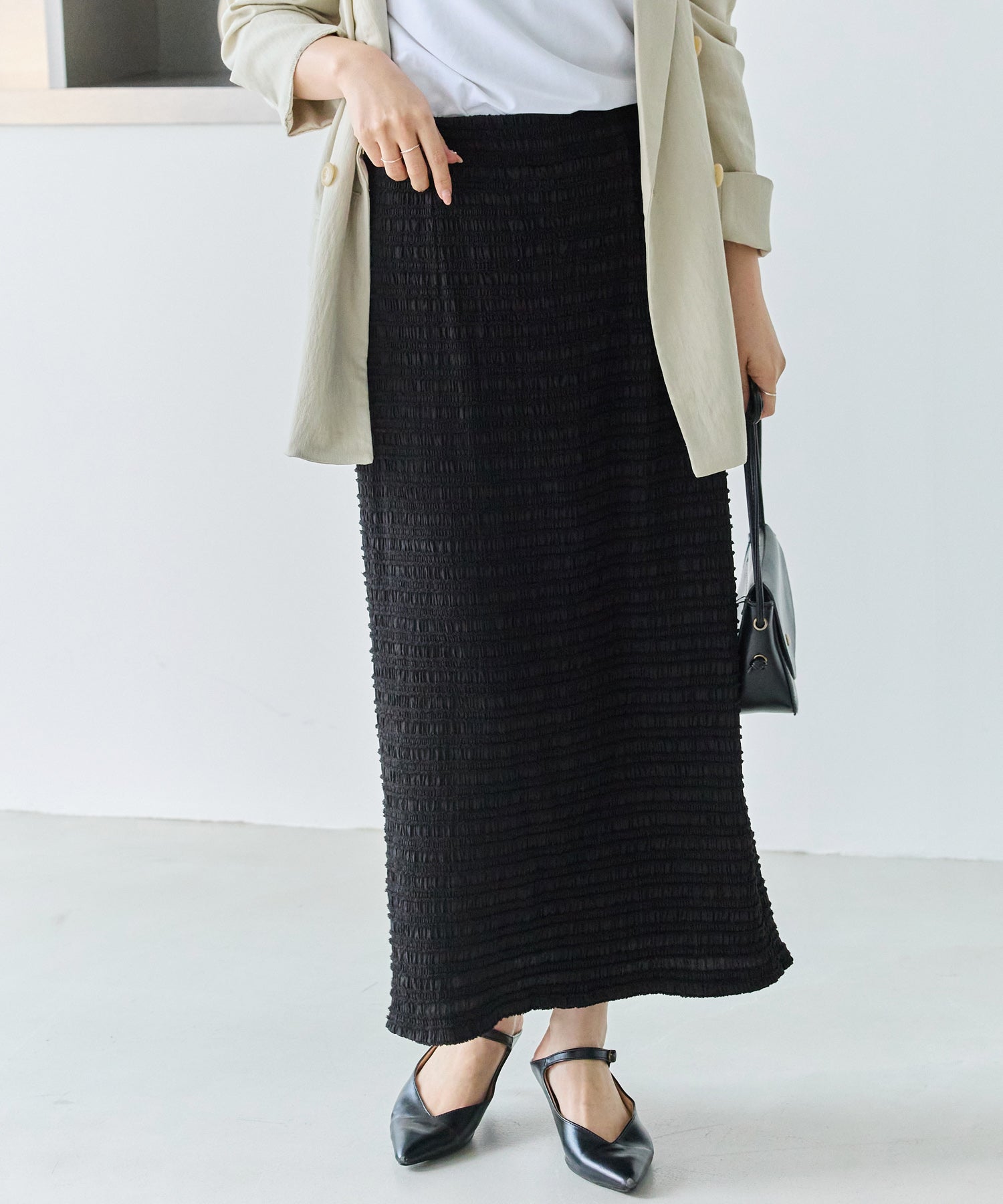 ジャガードシャーリングナロースカート