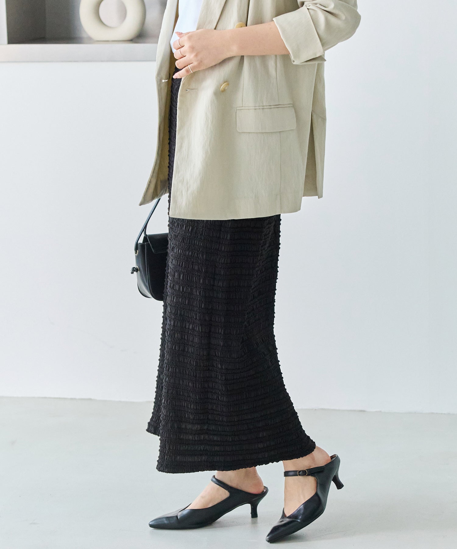 ジャガードシャーリングナロースカート