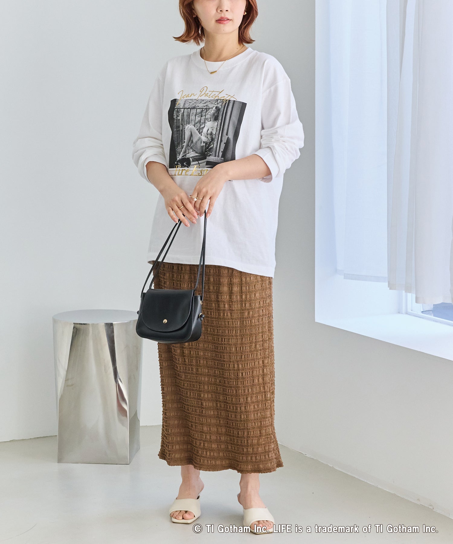 ジャガードシャーリングナロースカート