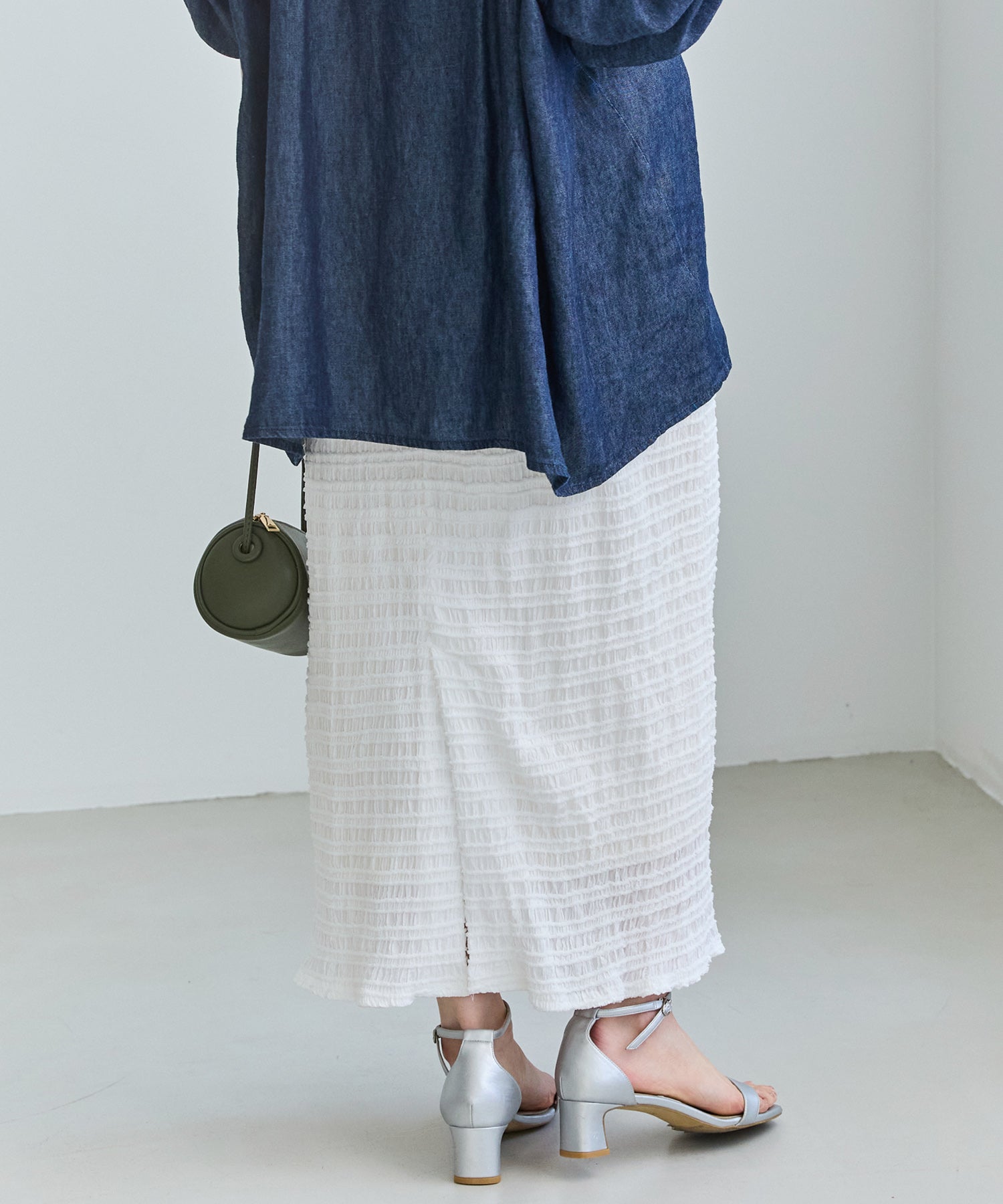 ジャガードシャーリングナロースカート