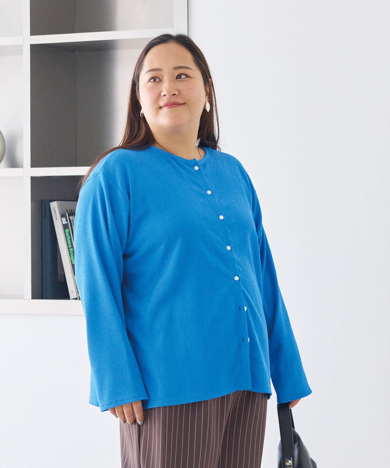 ブルー　model:161cm 着用サイズ:3L