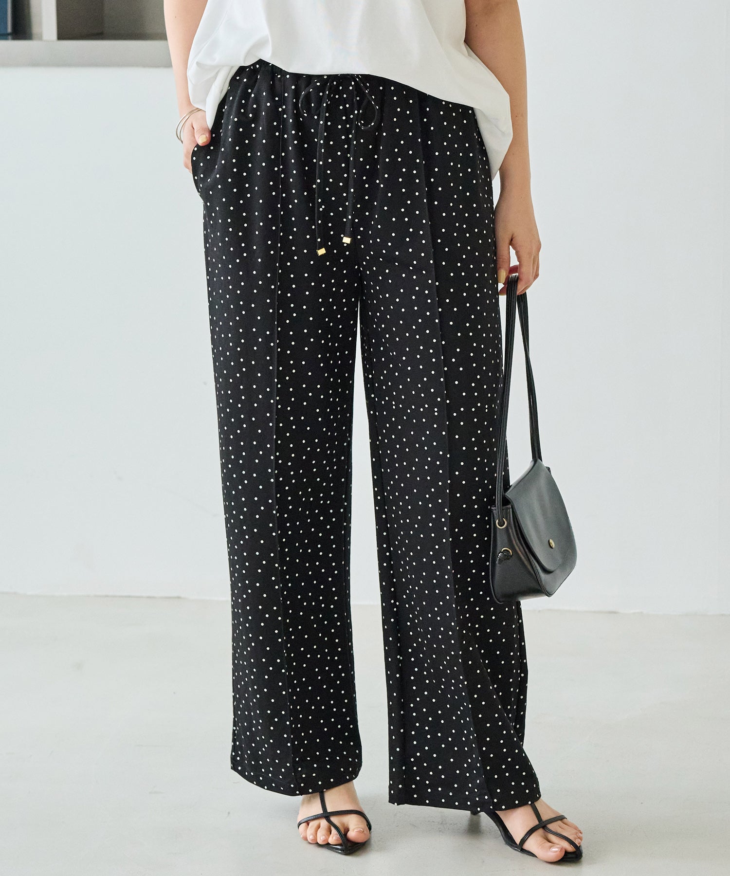 ドットA　model:156cm 着用サイズ:M