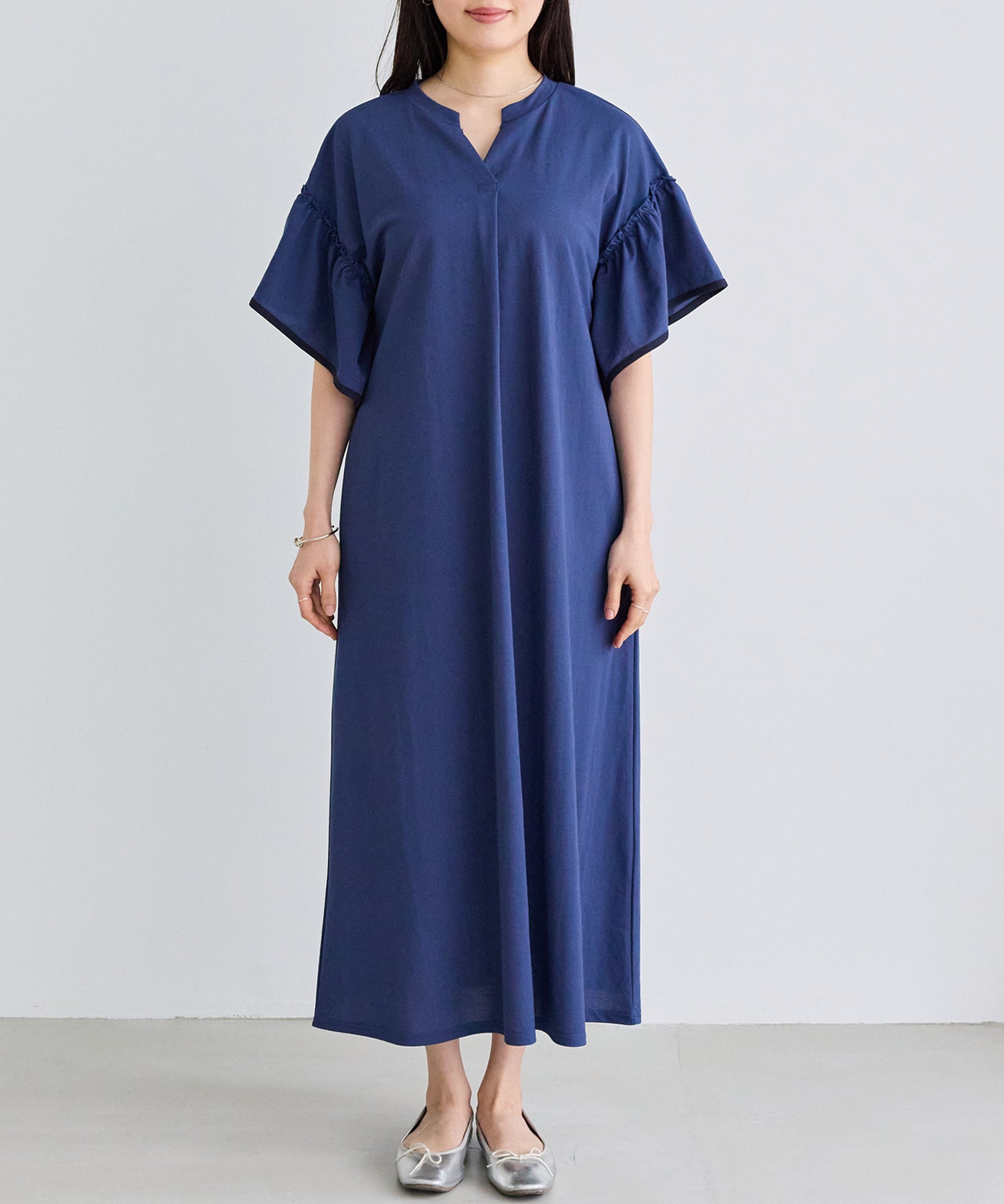 フロント　model:163cm 着用サイズ:M