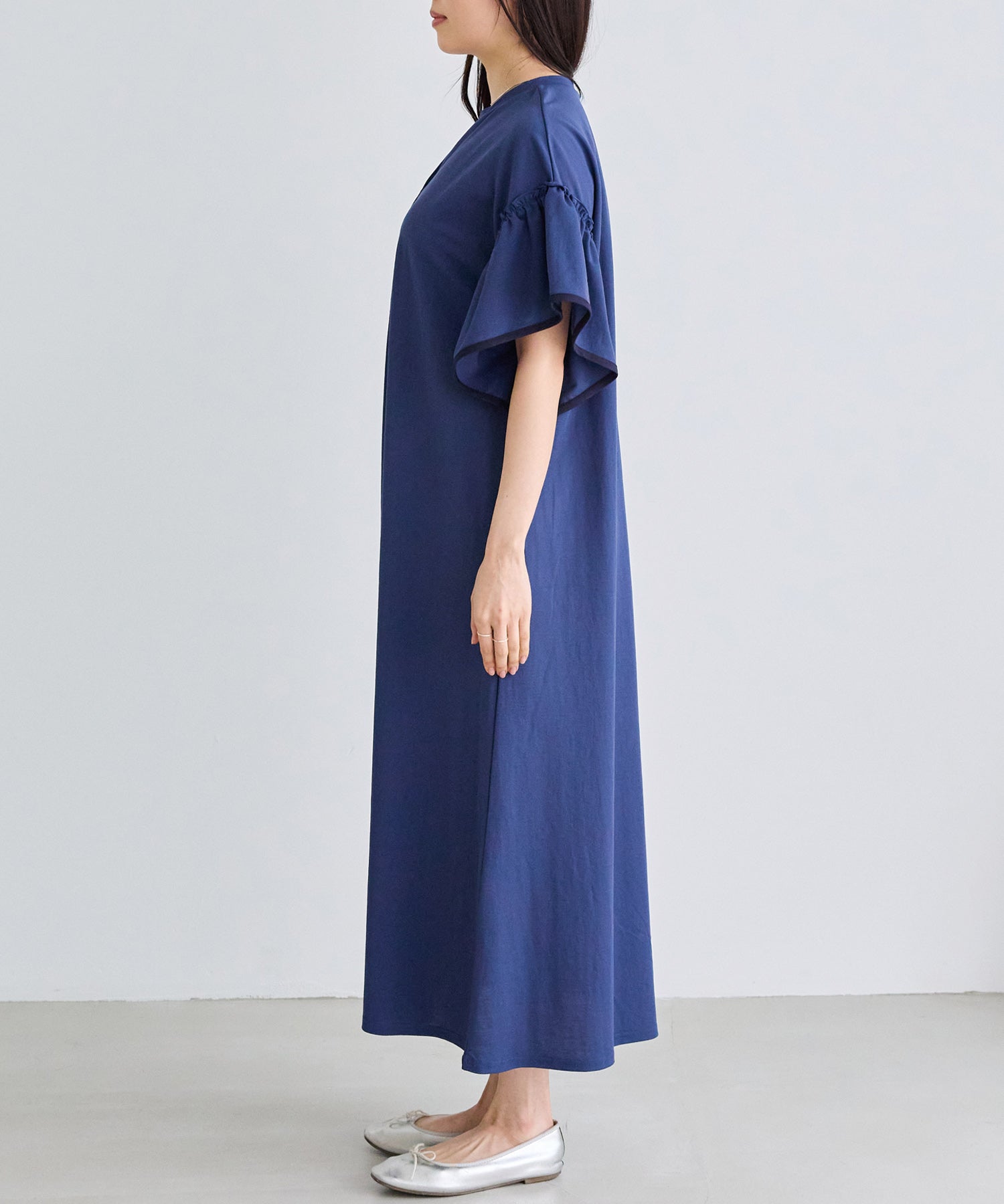 サイド　model:163cm 着用サイズ:M