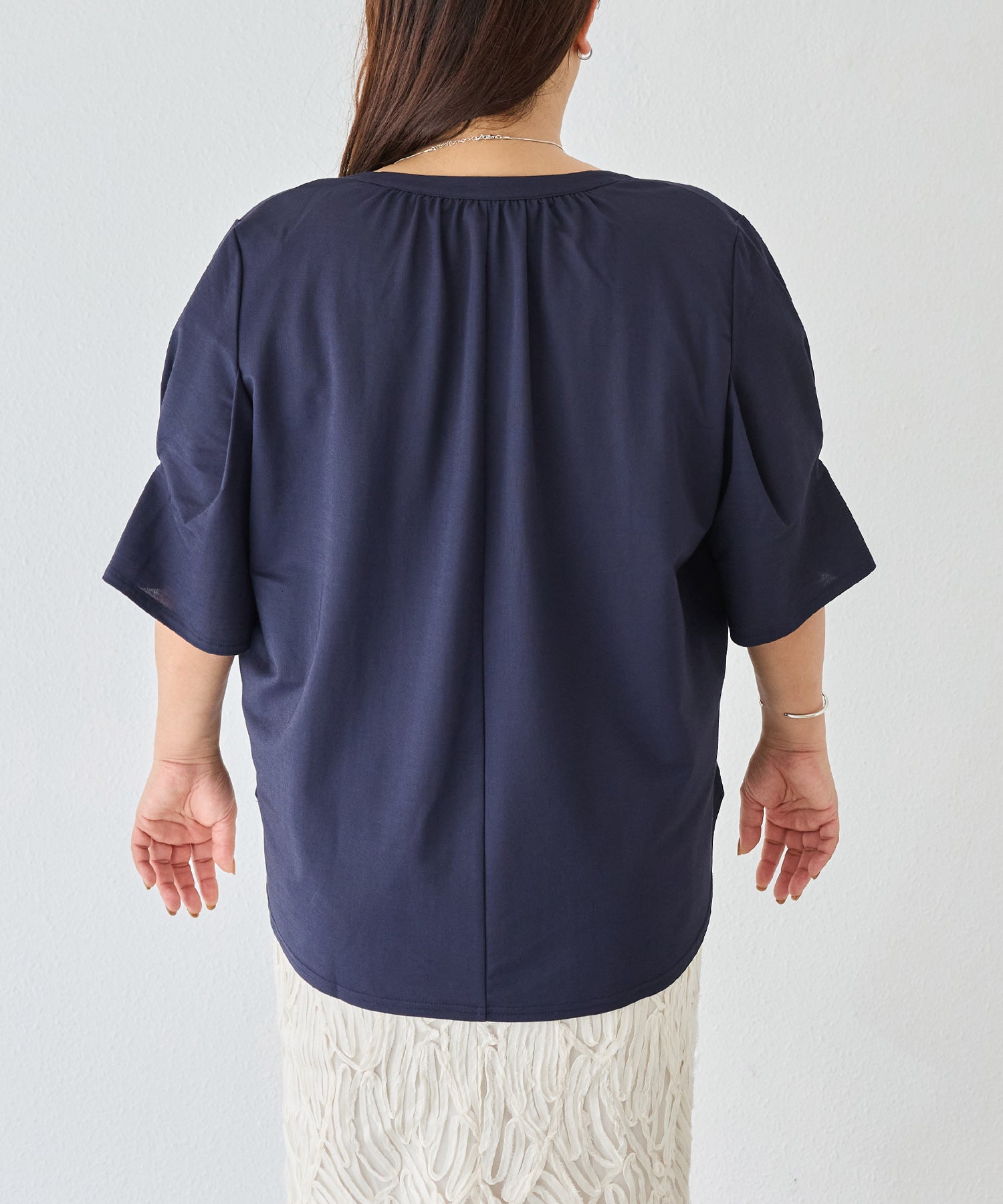 バック　model:161cm 着用サイズ:3L