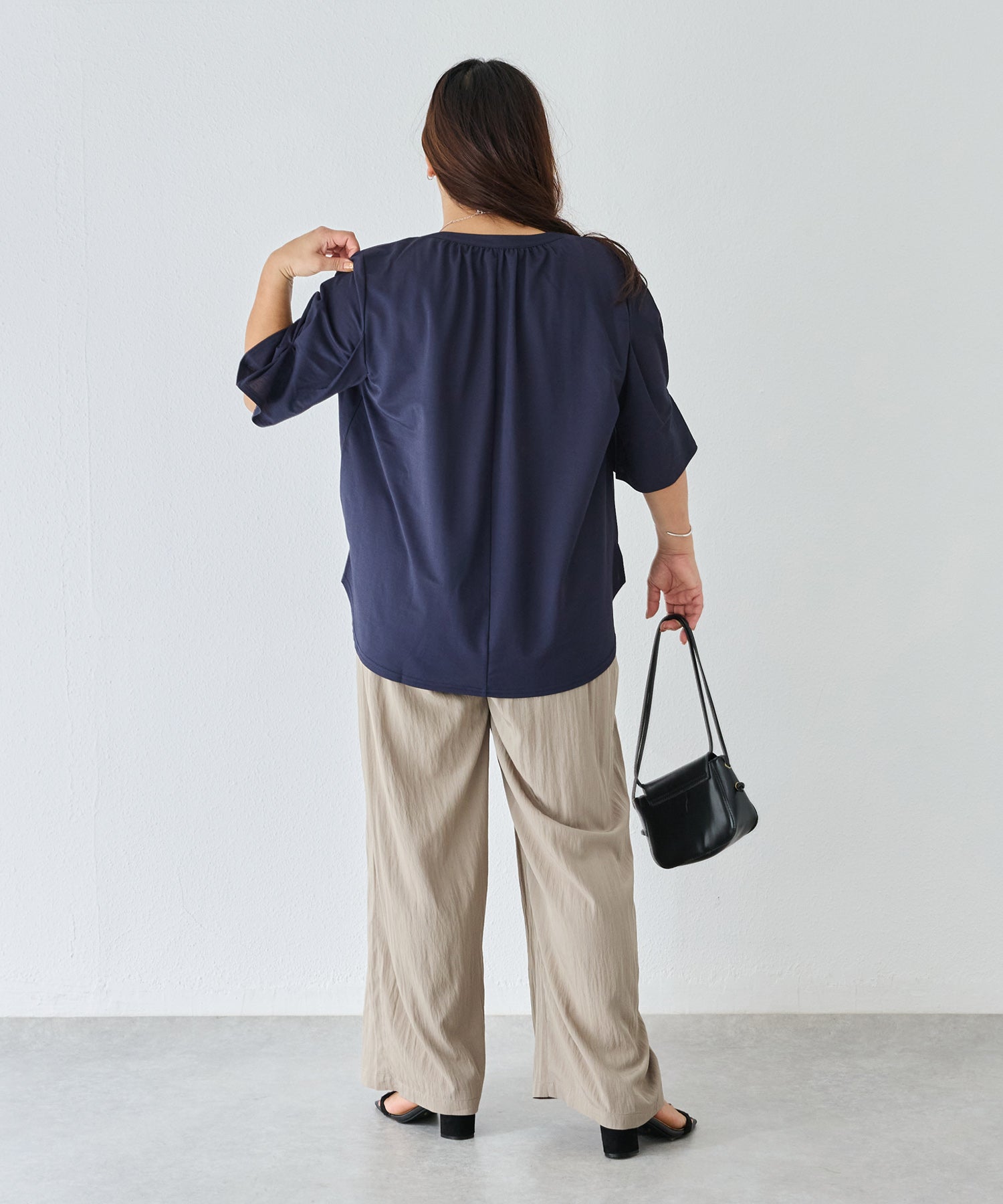 ネイビー　model:161cm 着用サイズ:3L