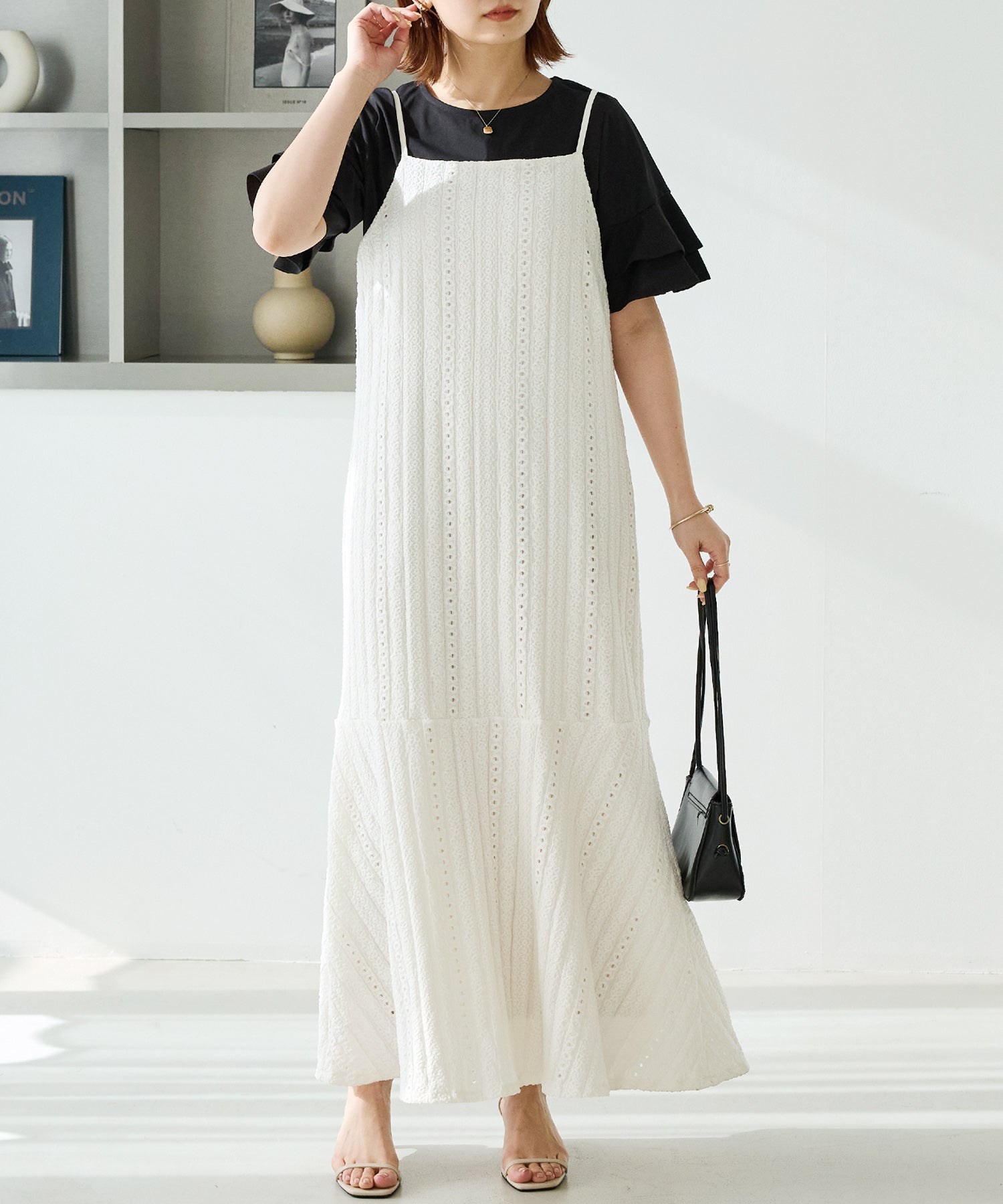 オフホワイト　model:156cm 着用サイズ:M