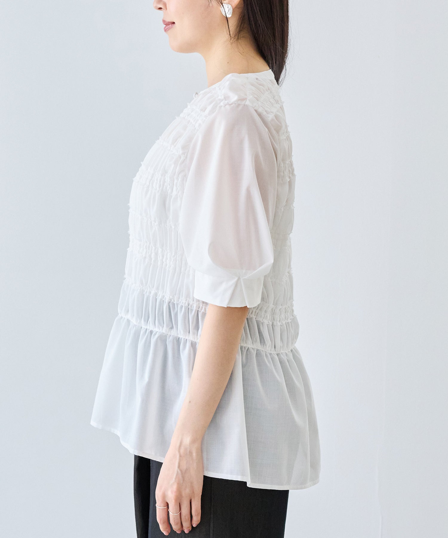 サイド　model:163cm 着用サイズ:M