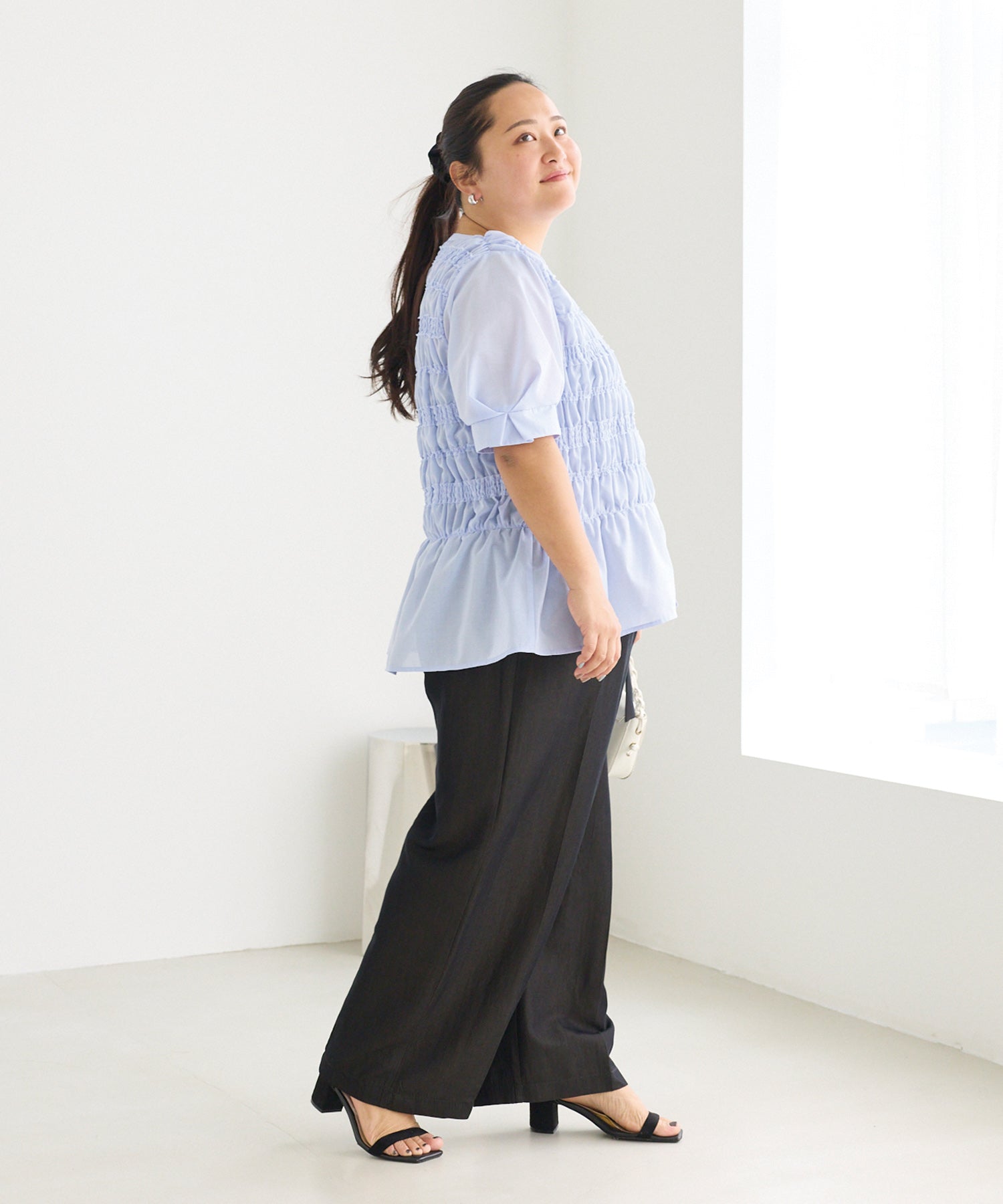 ブルー　model:161cm 着用サイズ:3L
