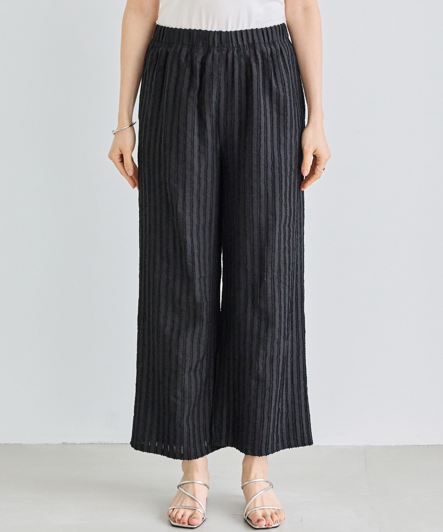 フロント　model:163cm 着用サイズ:M