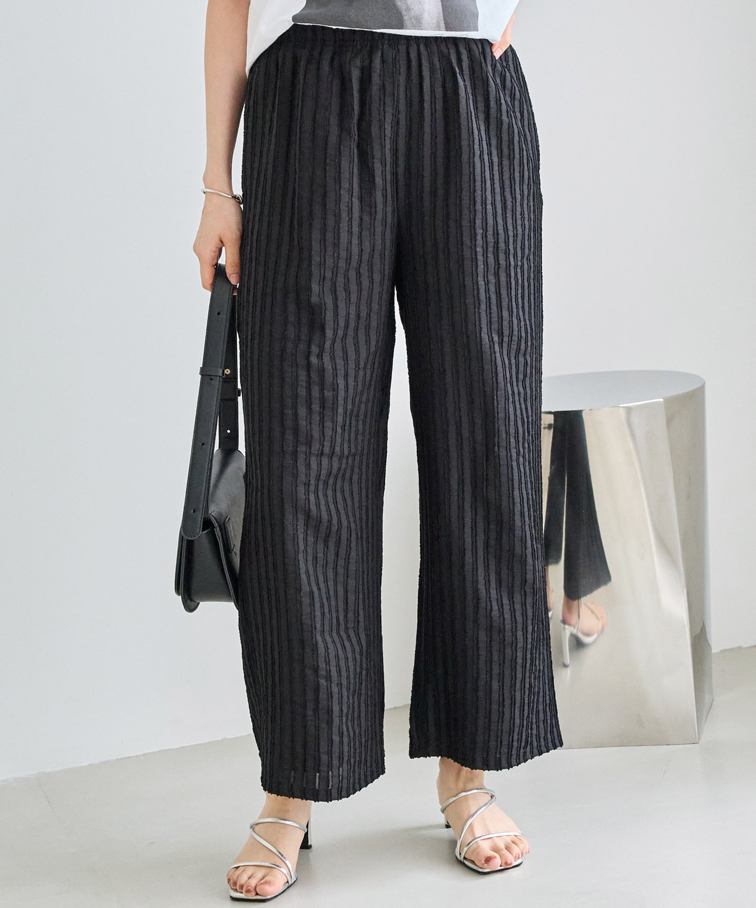 ストライプレースイージーパンツ