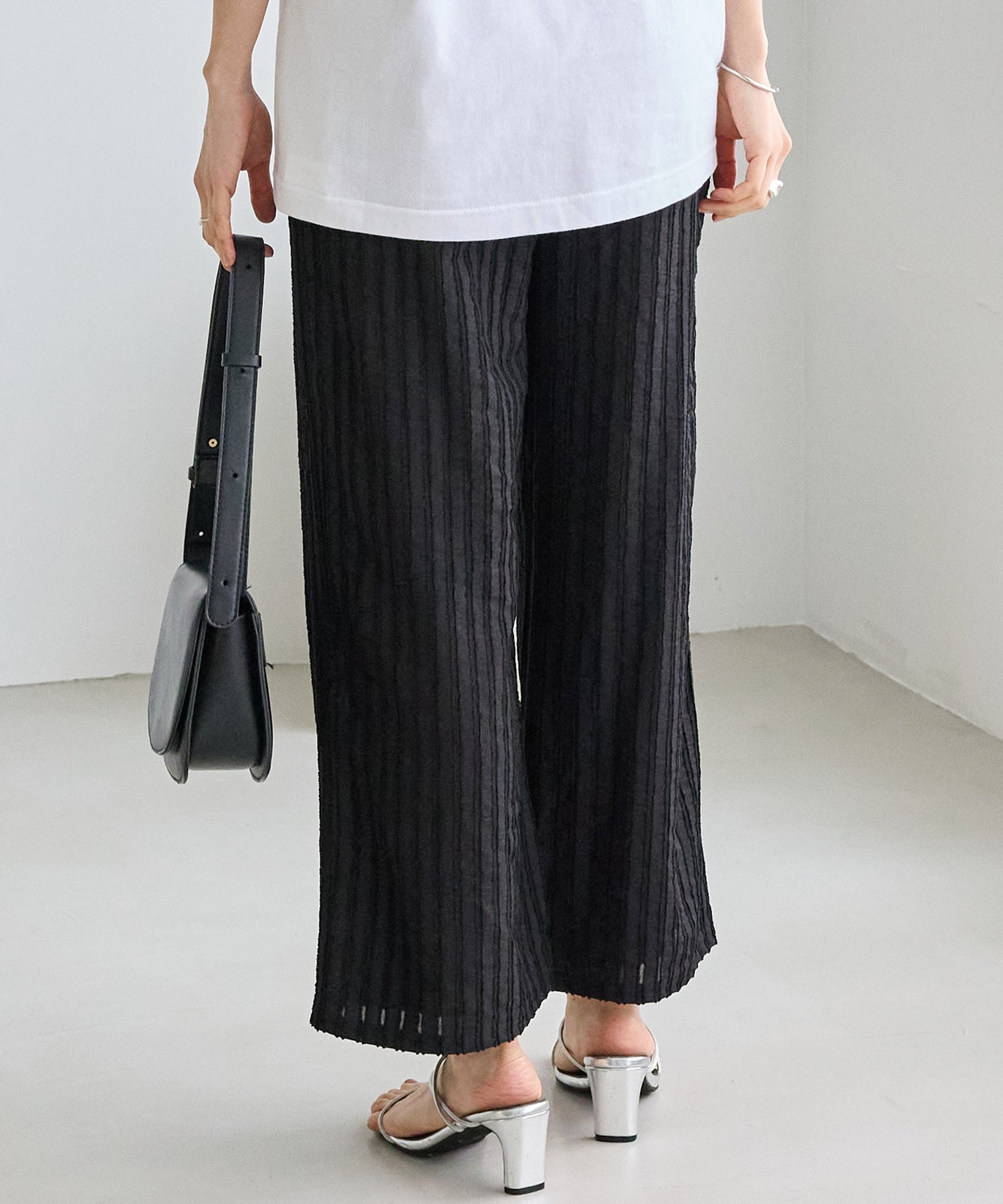 ストライプレースイージーパンツ