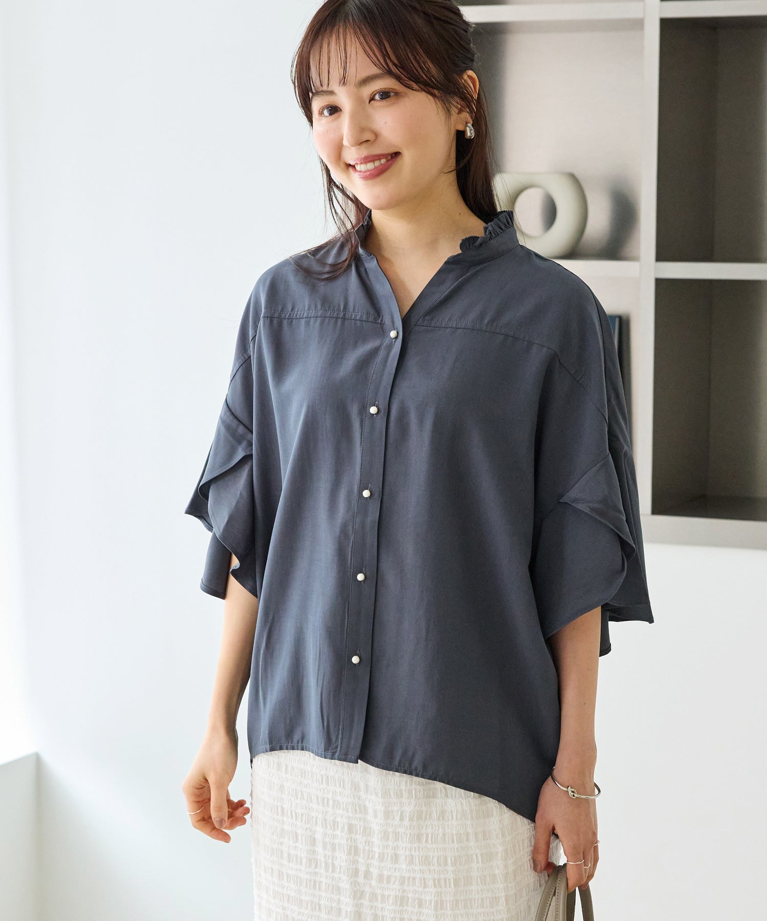 ブルーグレー　model:163cm 着用サイズ:M