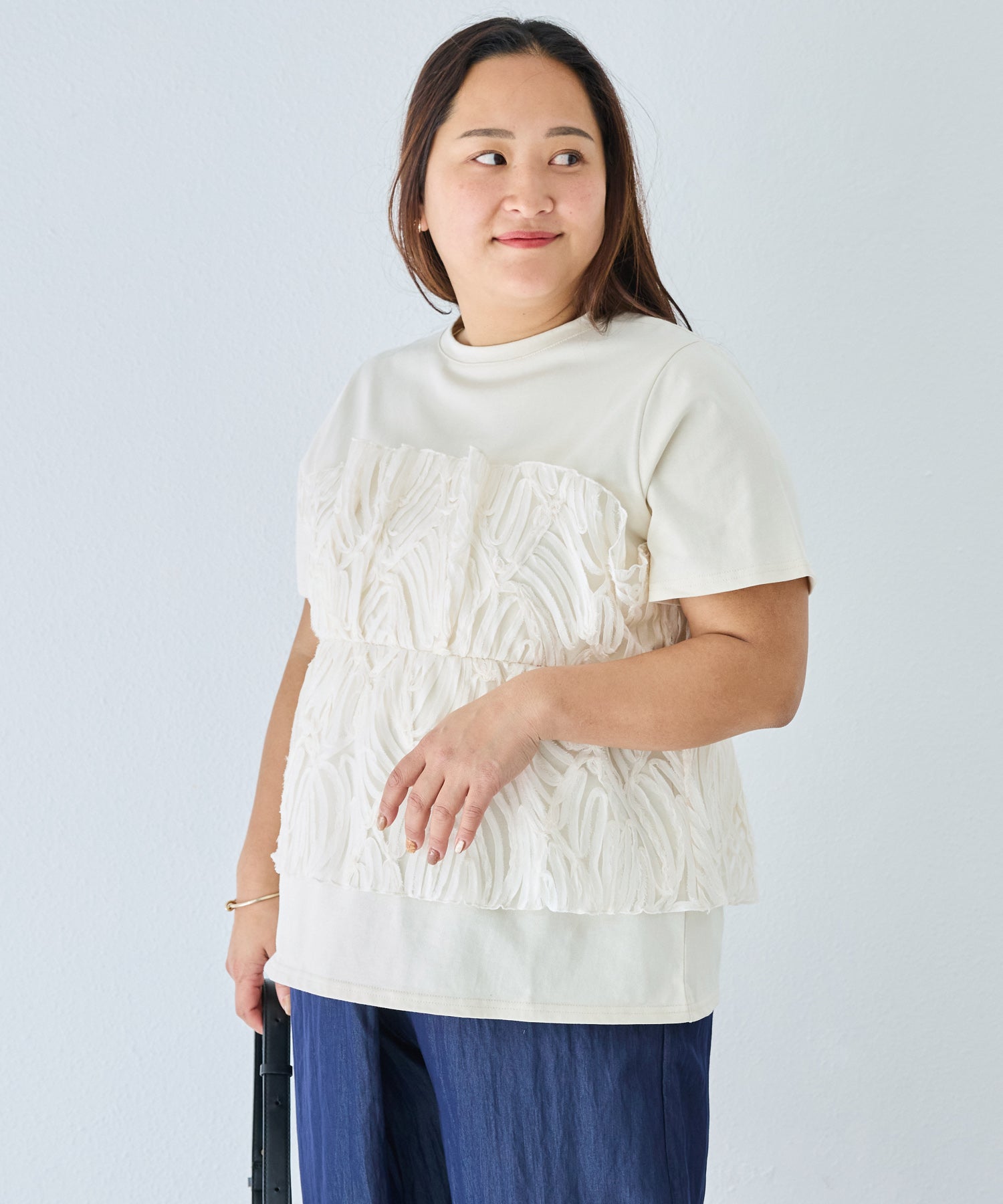 オフホワイト　model:161cm 着用サイズ:3L