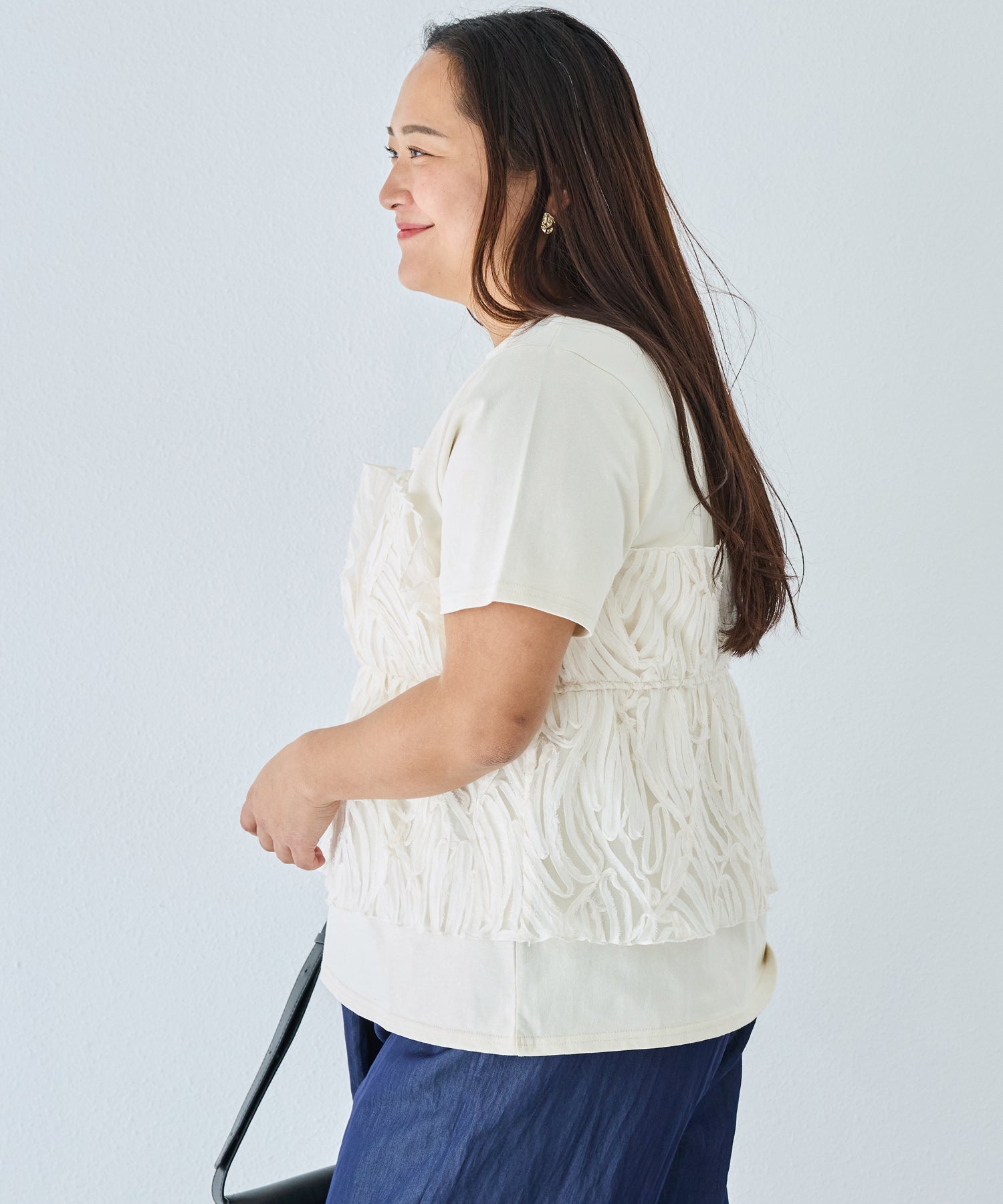 オフホワイト　model:161cm 着用サイズ:3L