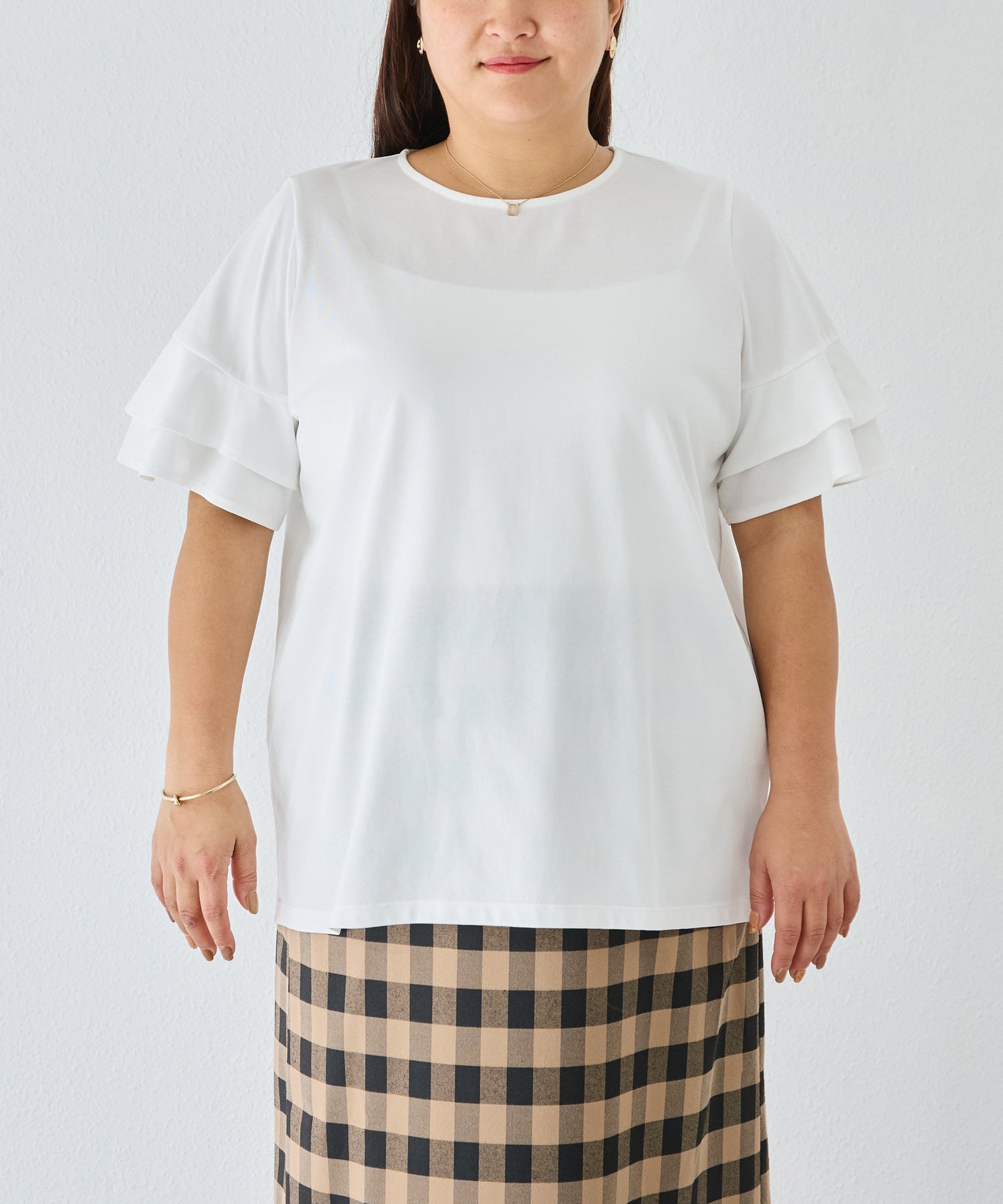 フロント　model:161cm 着用サイズ:3L