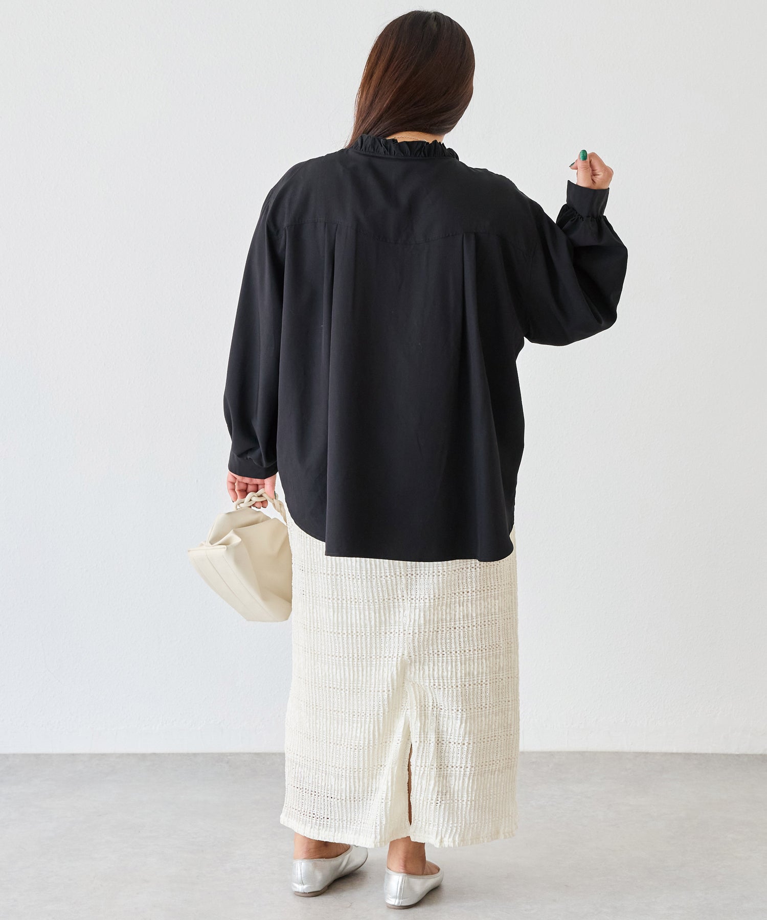 アイボリー　model:161cm 着用サイズ:3L