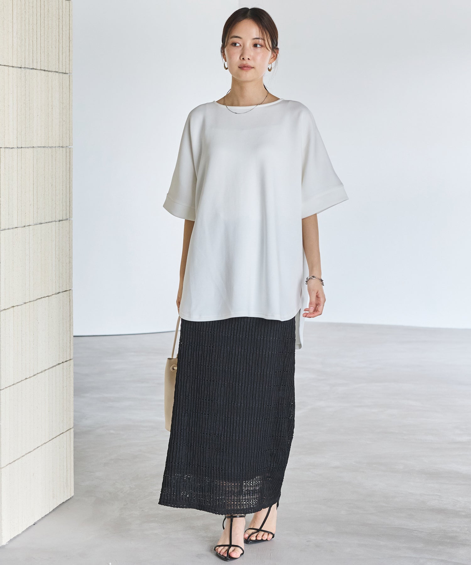 バックパールポンチプルオーバー