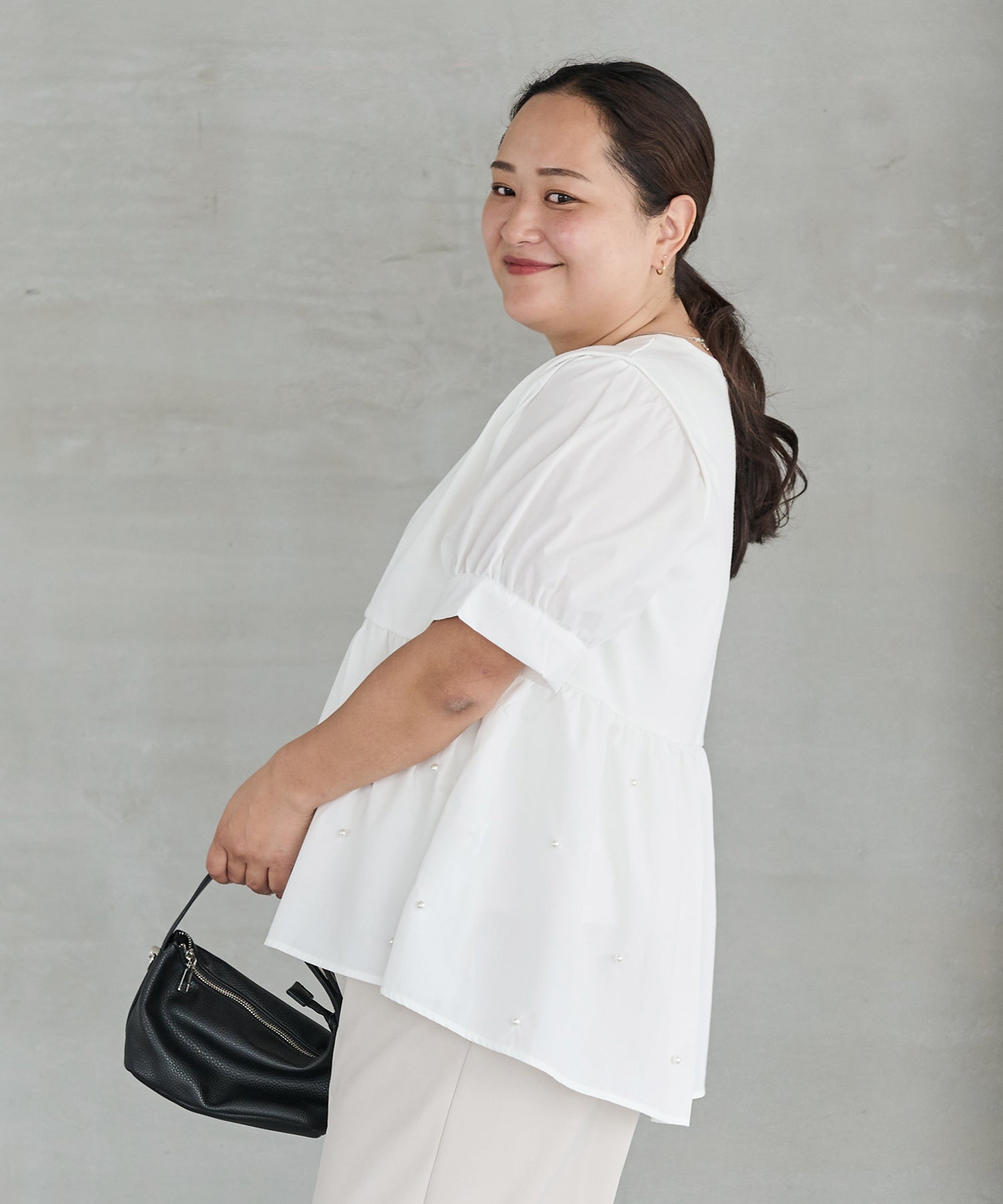 オフホワイト　model:161cm 着用サイズ:3L